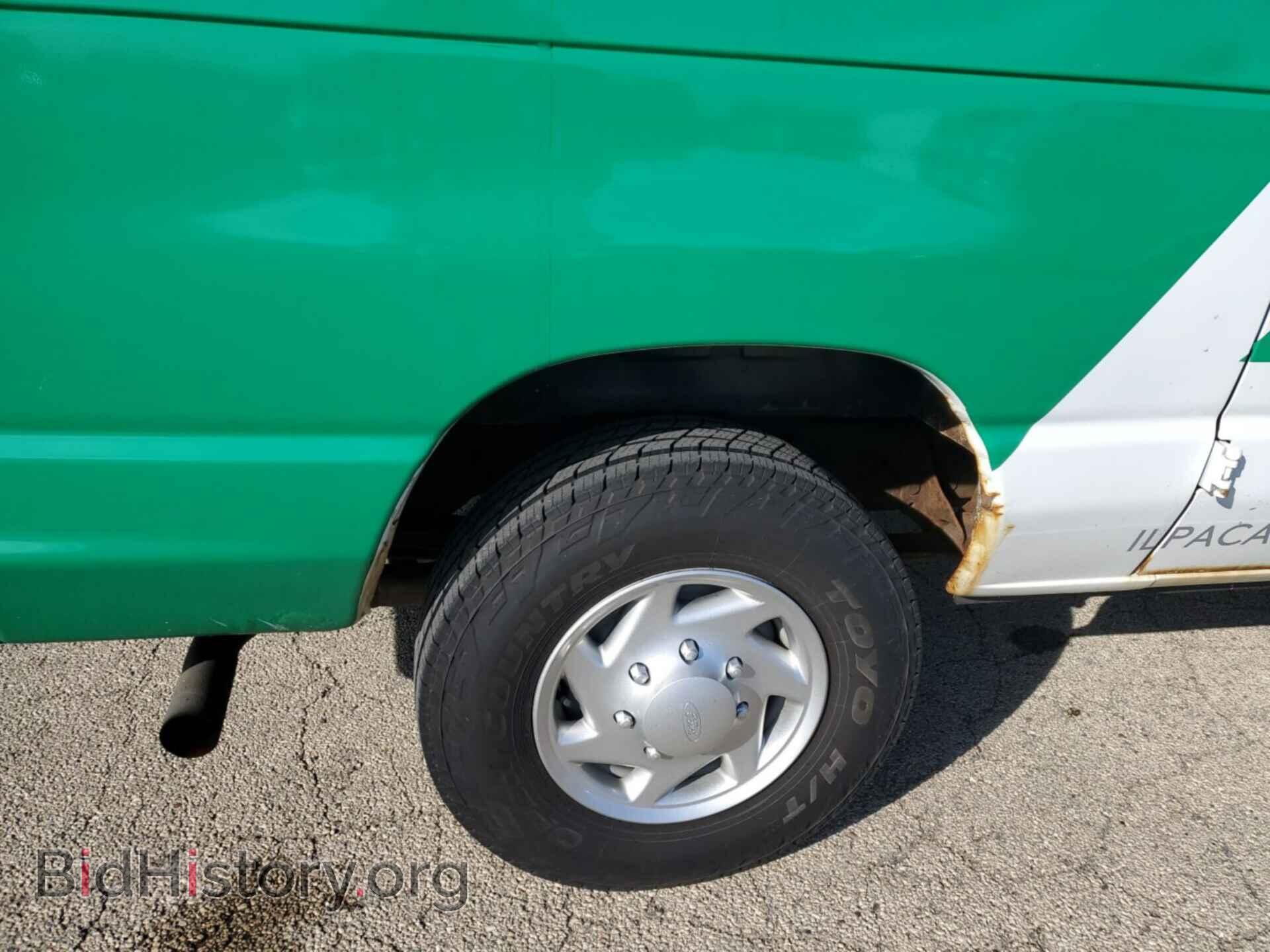 2011 FORD ECONOLINE CARGO VAN - VIN: 1FTNE2EL4BDB36925 - Фото 2