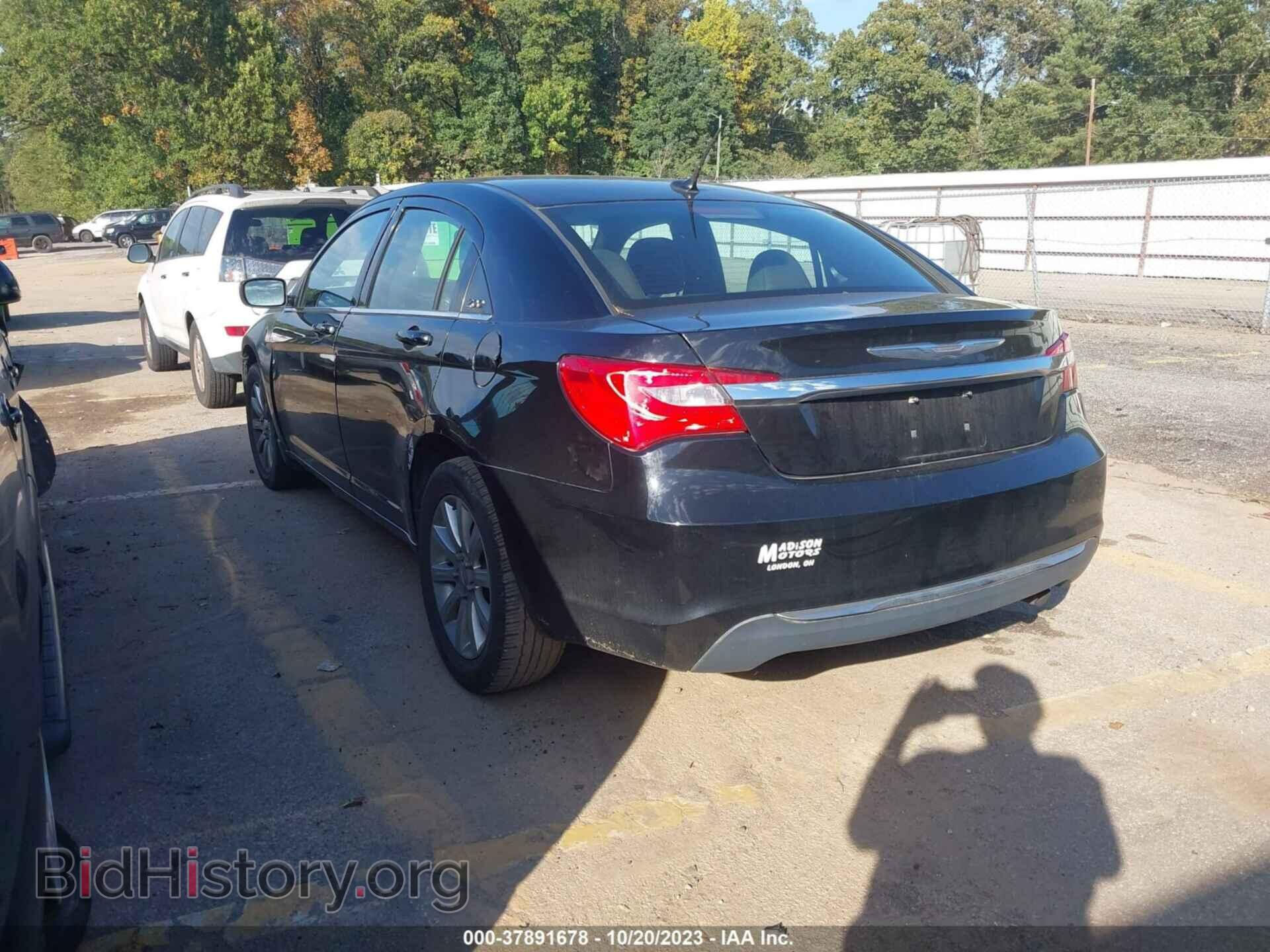 2012 CHRYSLER 200 - VIN: 1C3CCBAB7CN104223 - Фото 3