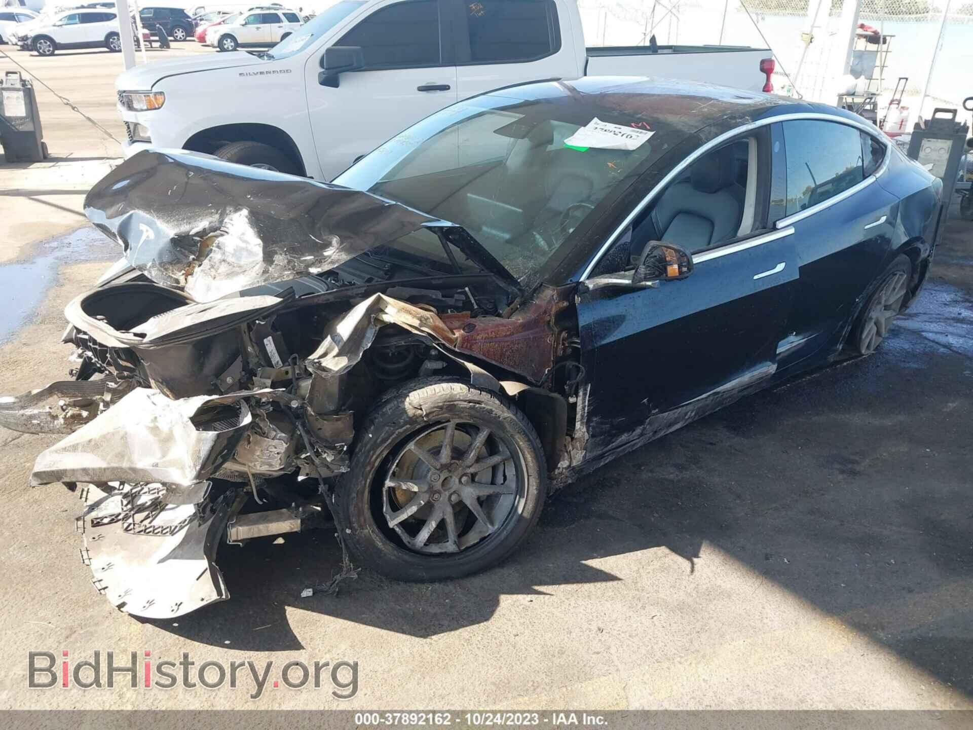 2018 TESLA MODEL 3 - VIN: 5YJ3E1EA7JF123142 - Фото 2