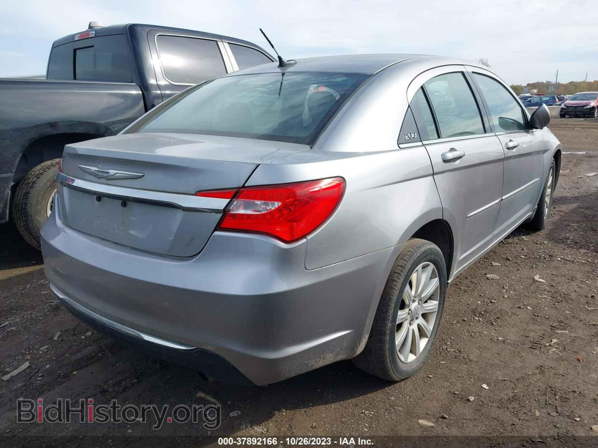 2013 CHRYSLER 200 - VIN: 1C3CCBBB8DN696263 - Фото 4