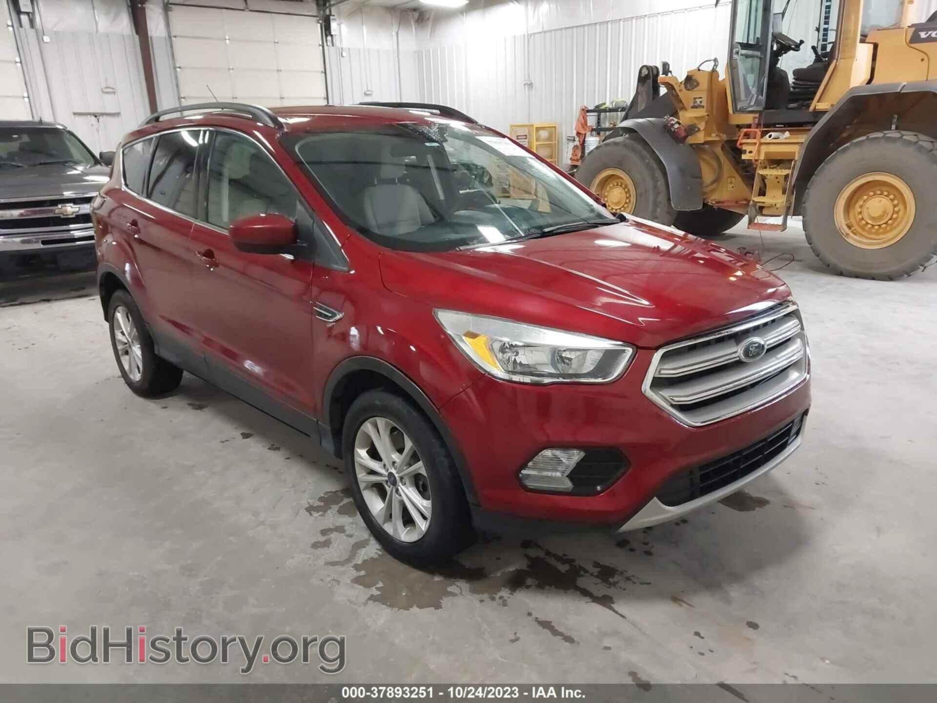 Фотография 1FMCU0G91JUB62425 - FORD ESCAPE 2018