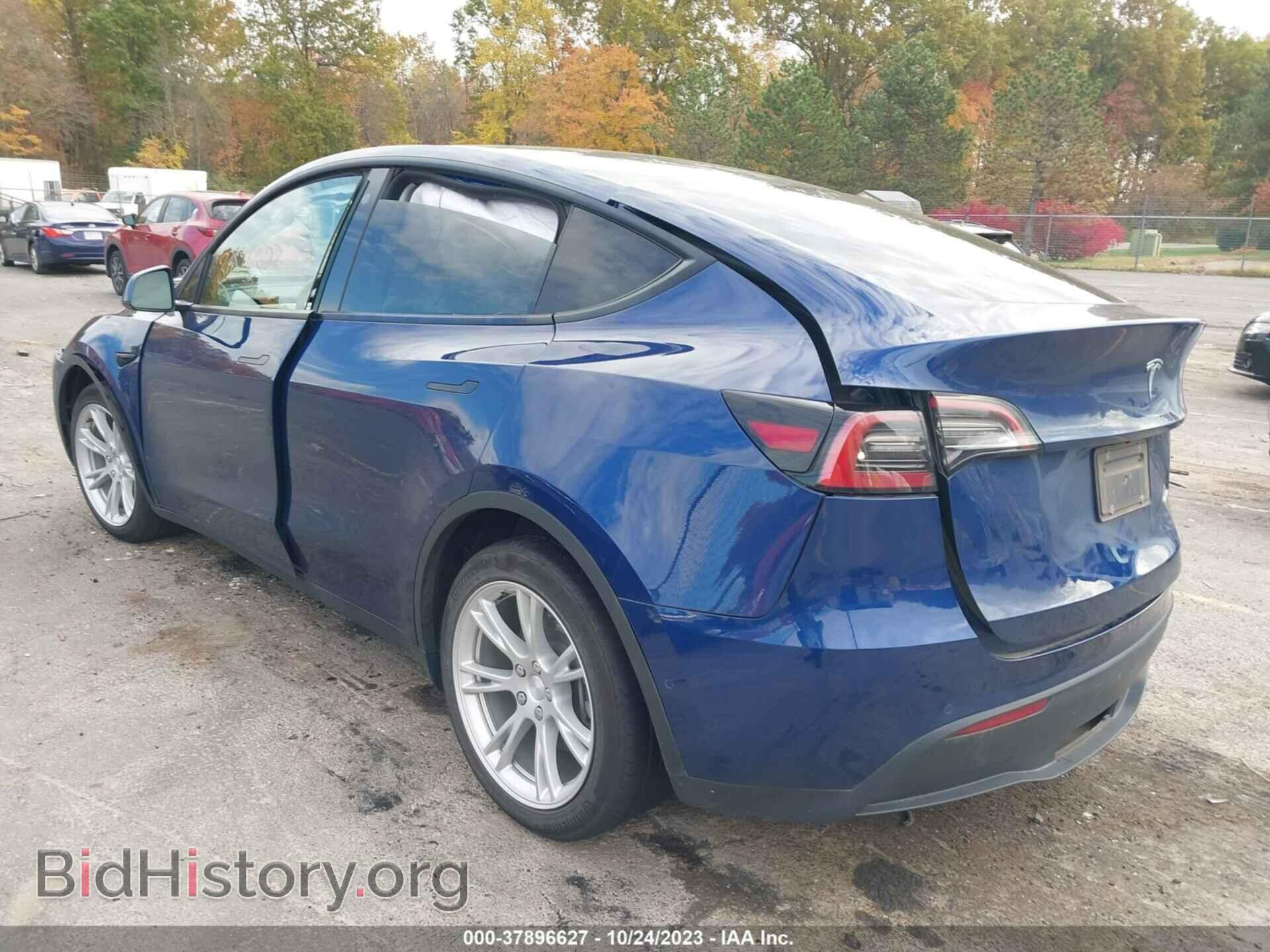 2021 TESLA MODEL Y - VIN: 5YJYGAEEXMF211464 - Фото 3