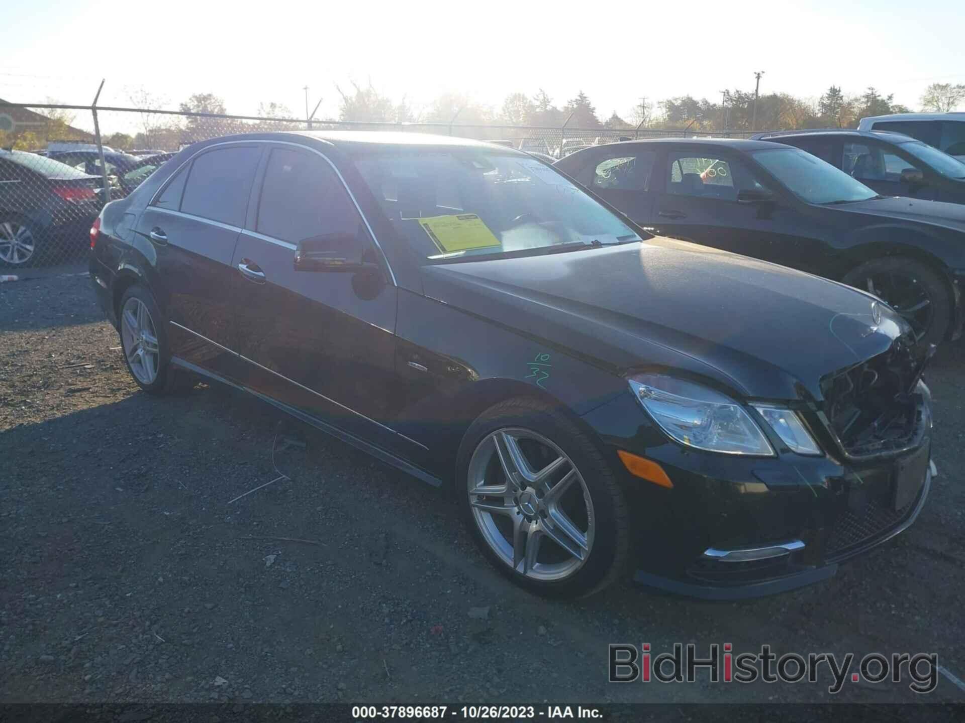 Photo WDDHF5KB5CA601311 - MERCEDES-BENZ E-CLASS 2012