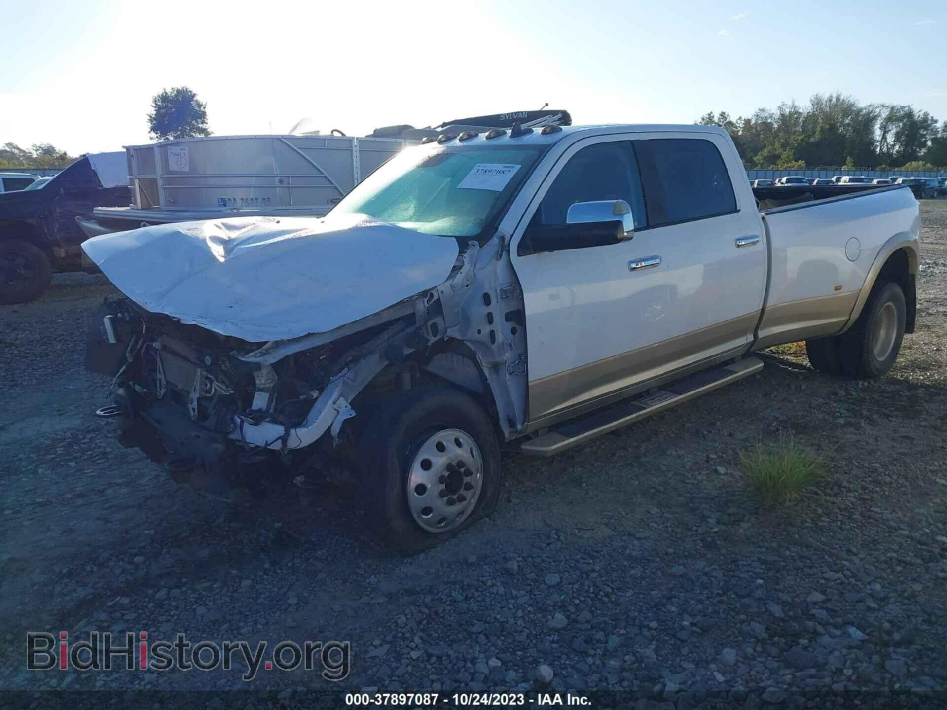 2014 RAM 3500 - VIN: 3C63RRKL7EG116112 - Фото 2
