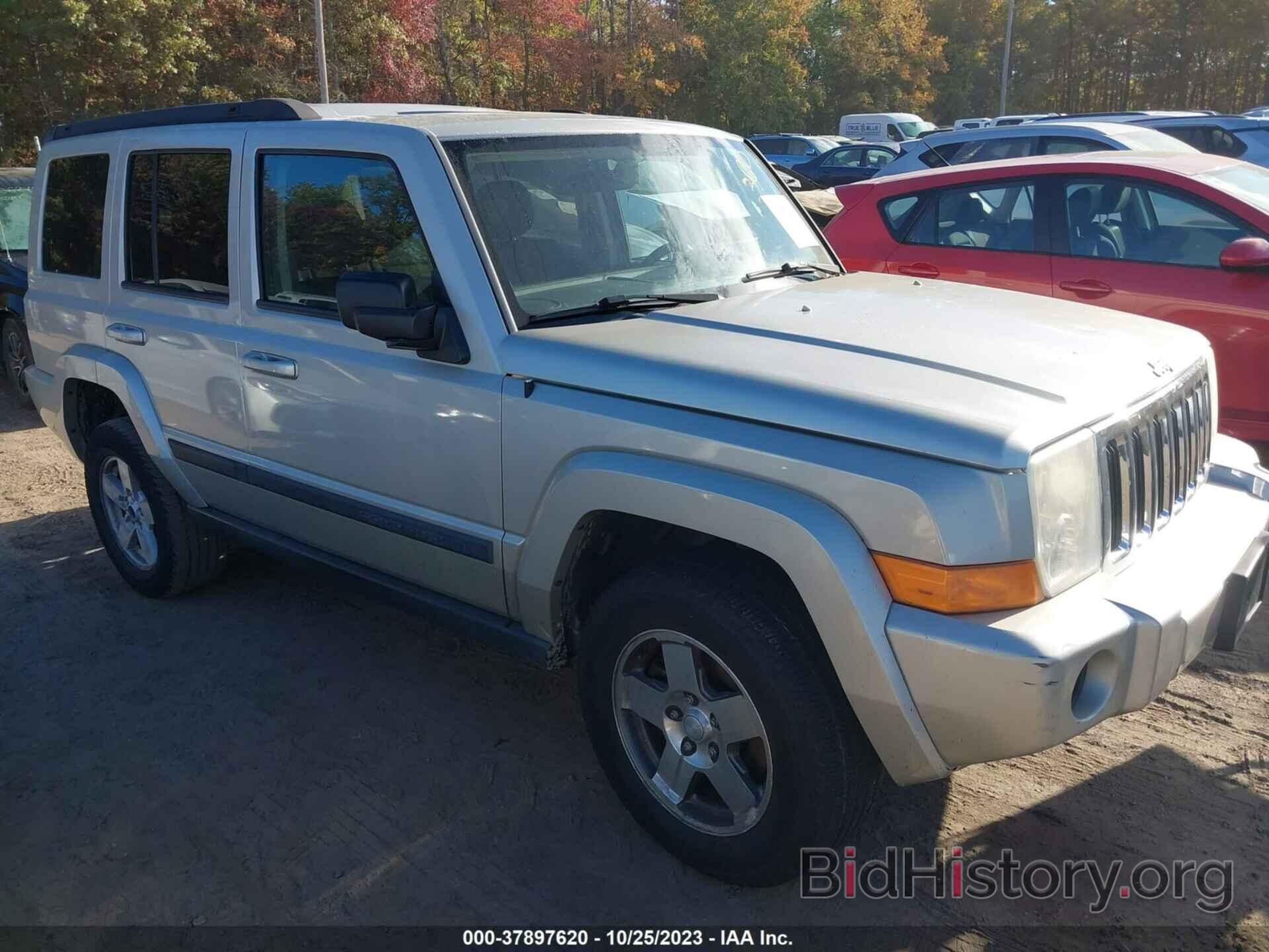 Photo 1J8HG48K29C500208 - JEEP COMMANDER 2009