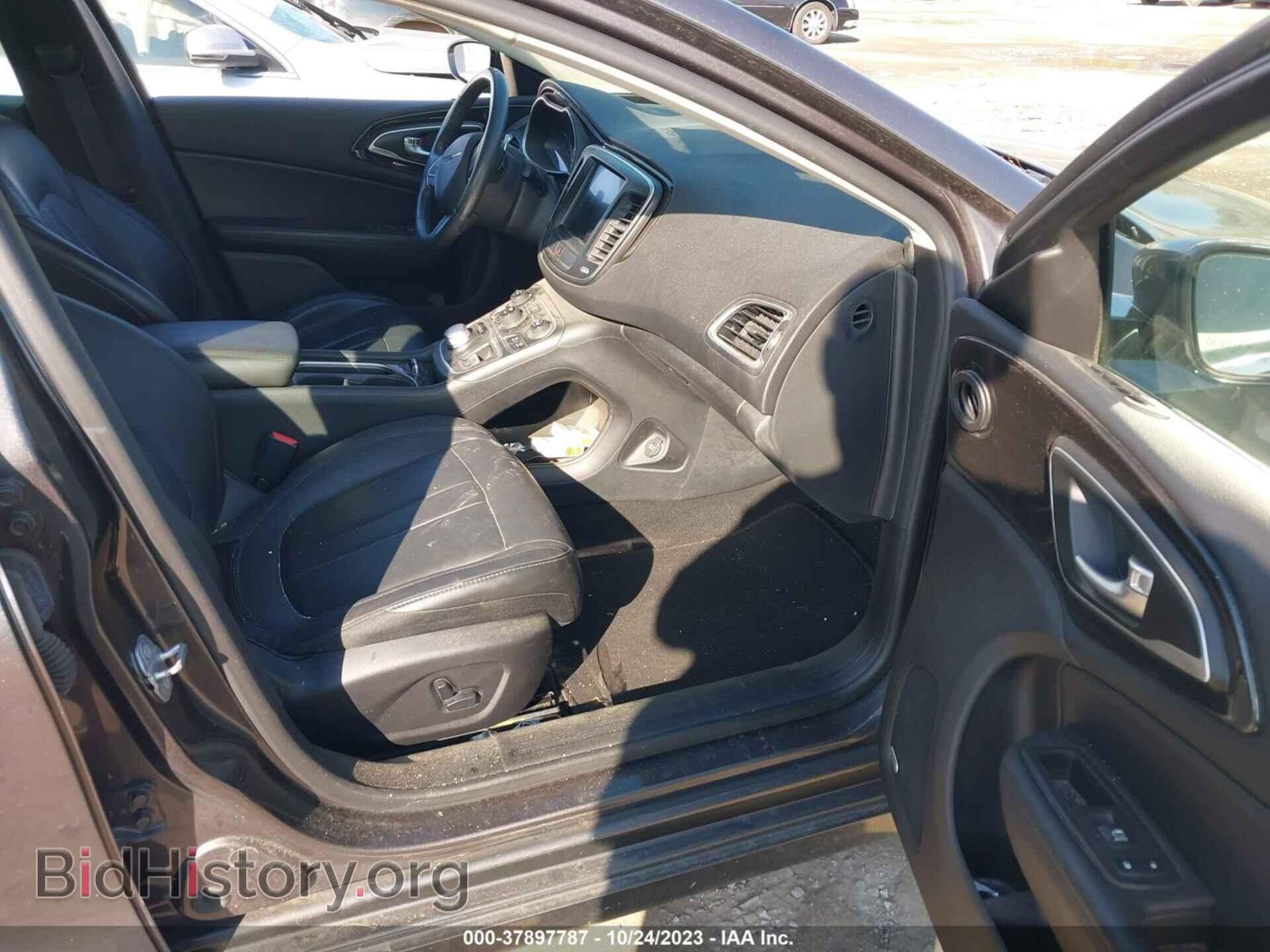 2016 CHRYSLER 200 - VIN: 1C3CCCCGXGN163464 - Фото 5