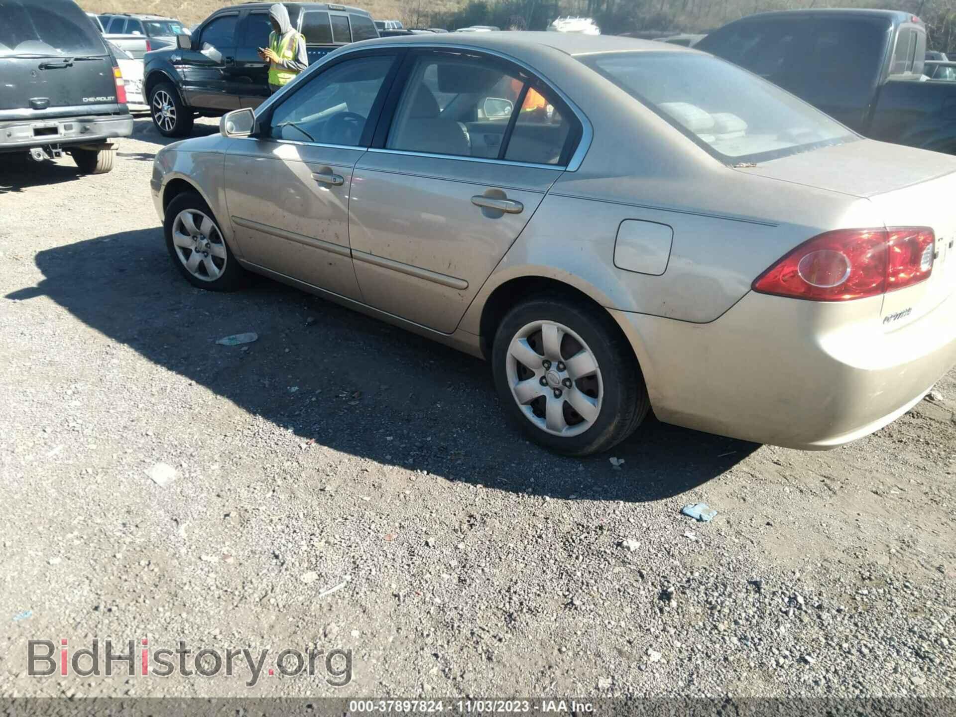 2007 KIA OPTIMA - VIN: KNAGE123575152928 - Фото 6