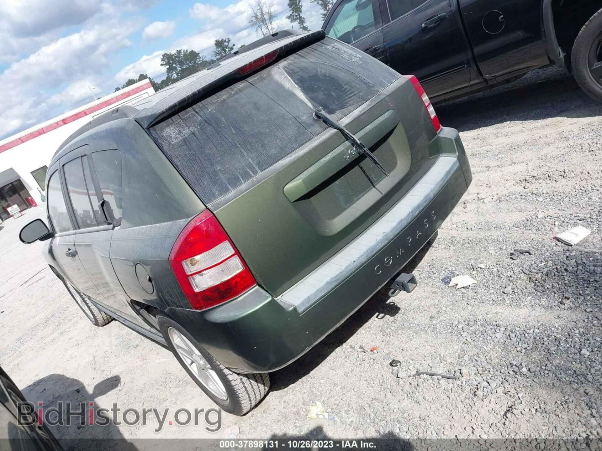 2007 JEEP COMPASS - VIN: 1J8FT47007D410551 - Фото 3