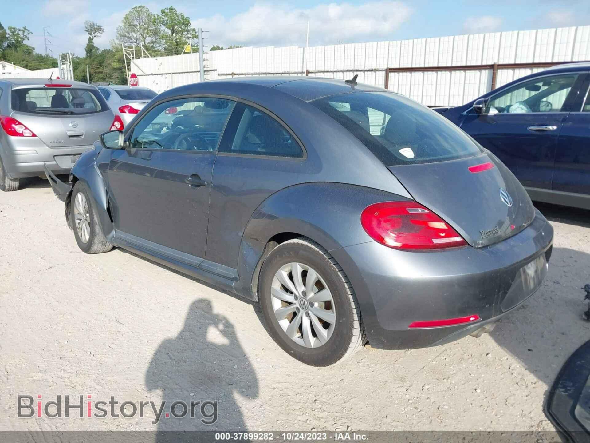 2014 VOLKSWAGEN BEETLE - VIN: 3VWFP7AT3EM623279 - Фото 3