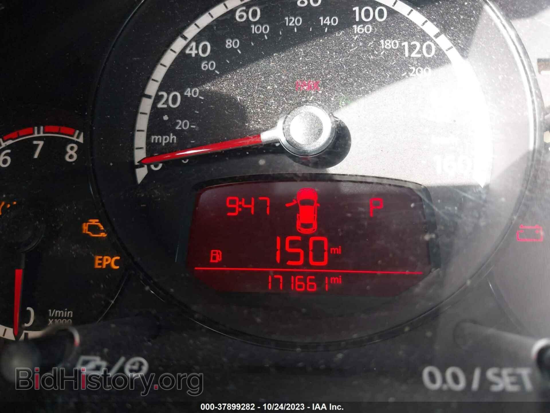 2014 VOLKSWAGEN BEETLE - VIN: 3VWFP7AT3EM623279 - Фото 7