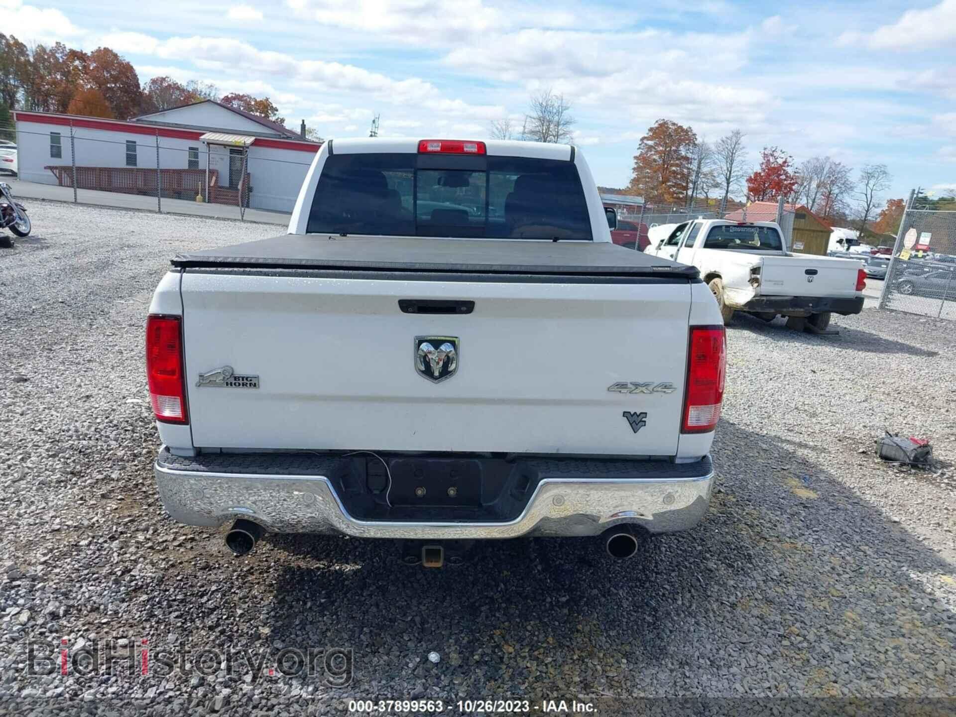 2017 RAM 1500 - VIN: 3C6RR7LT2HG746444 - Фото 17