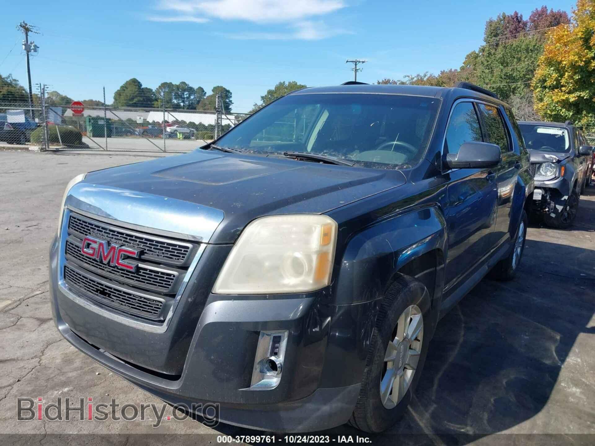2010 GMC TERRAIN - VIN: 2CTFLEEW5A6235325 - Photo 2