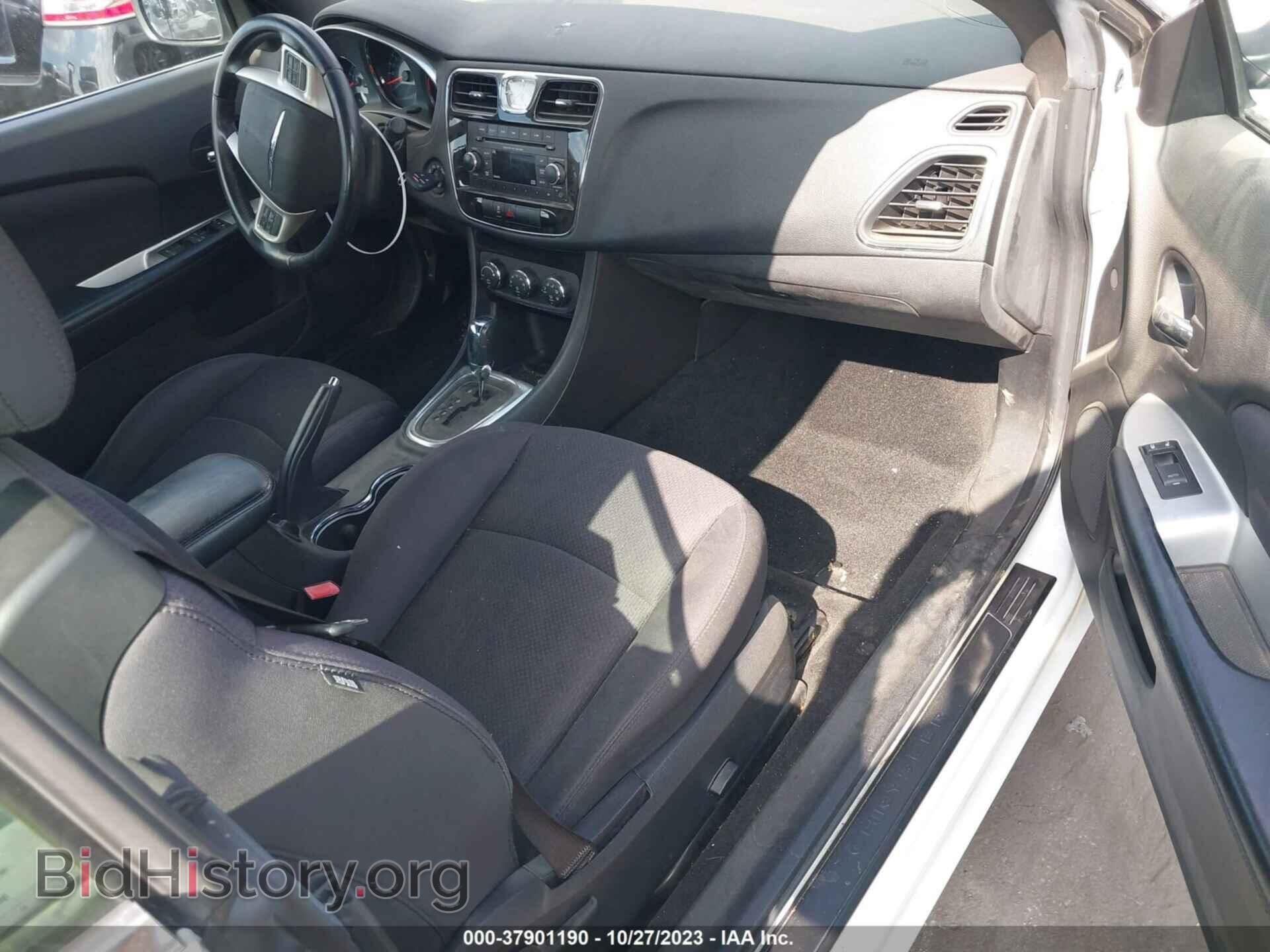 2013 CHRYSLER 200 - VIN: 1C3BCBEB8DN511815 - Фото 5