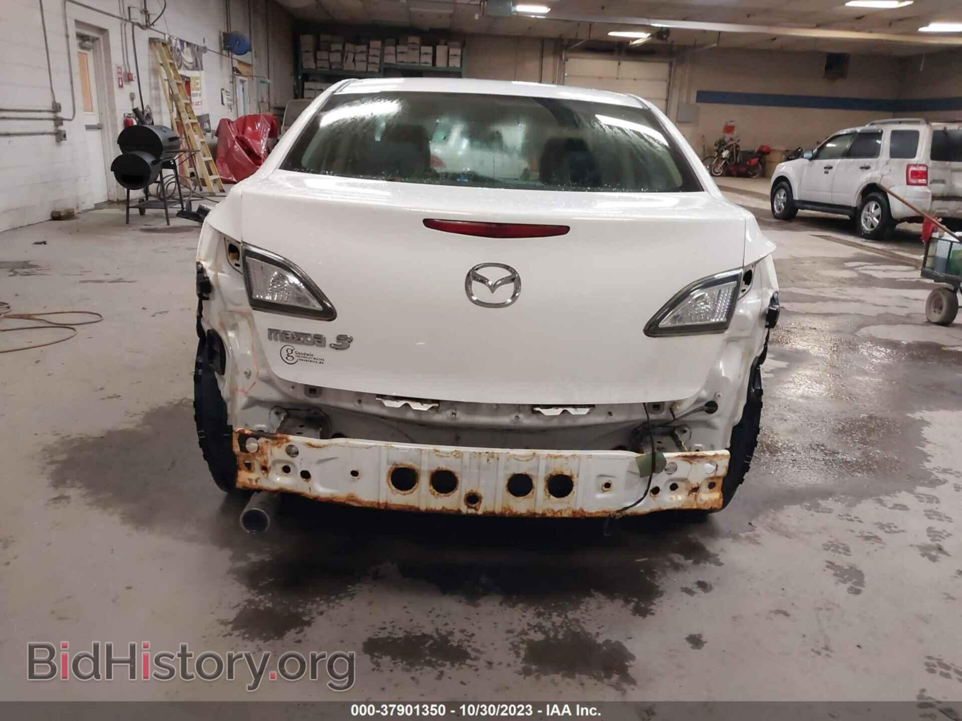 2012 MAZDA MAZDA3 - VIN: JM1BL1V86C1663446 - Photo 17