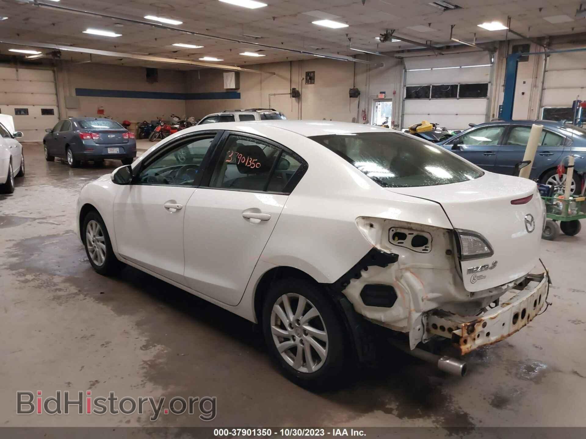 2012 MAZDA MAZDA3 - VIN: JM1BL1V86C1663446 - Photo 3