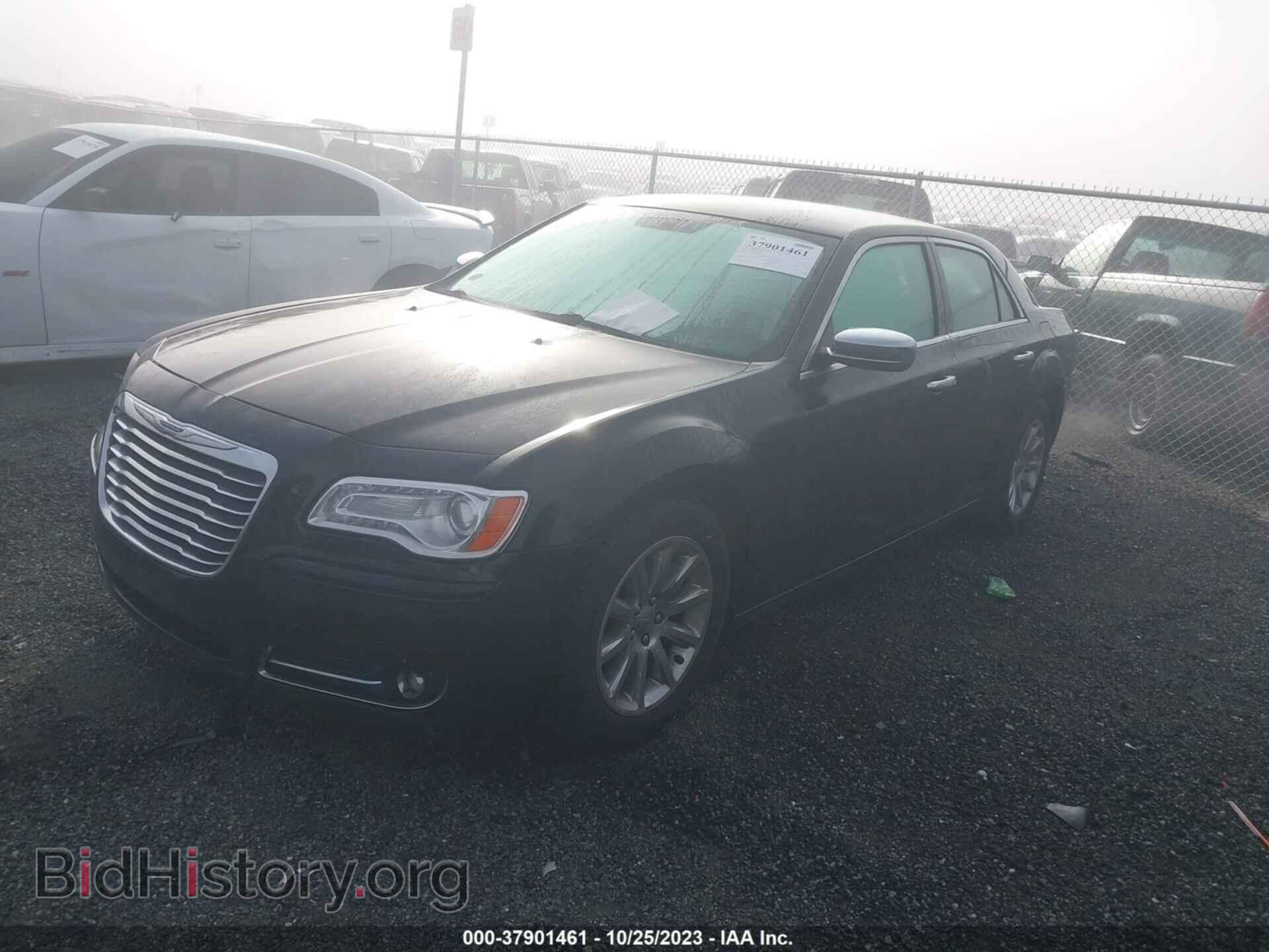 2012 CHRYSLER 300 - VIN: 2C3CCACG1CH165255 - Фото 2