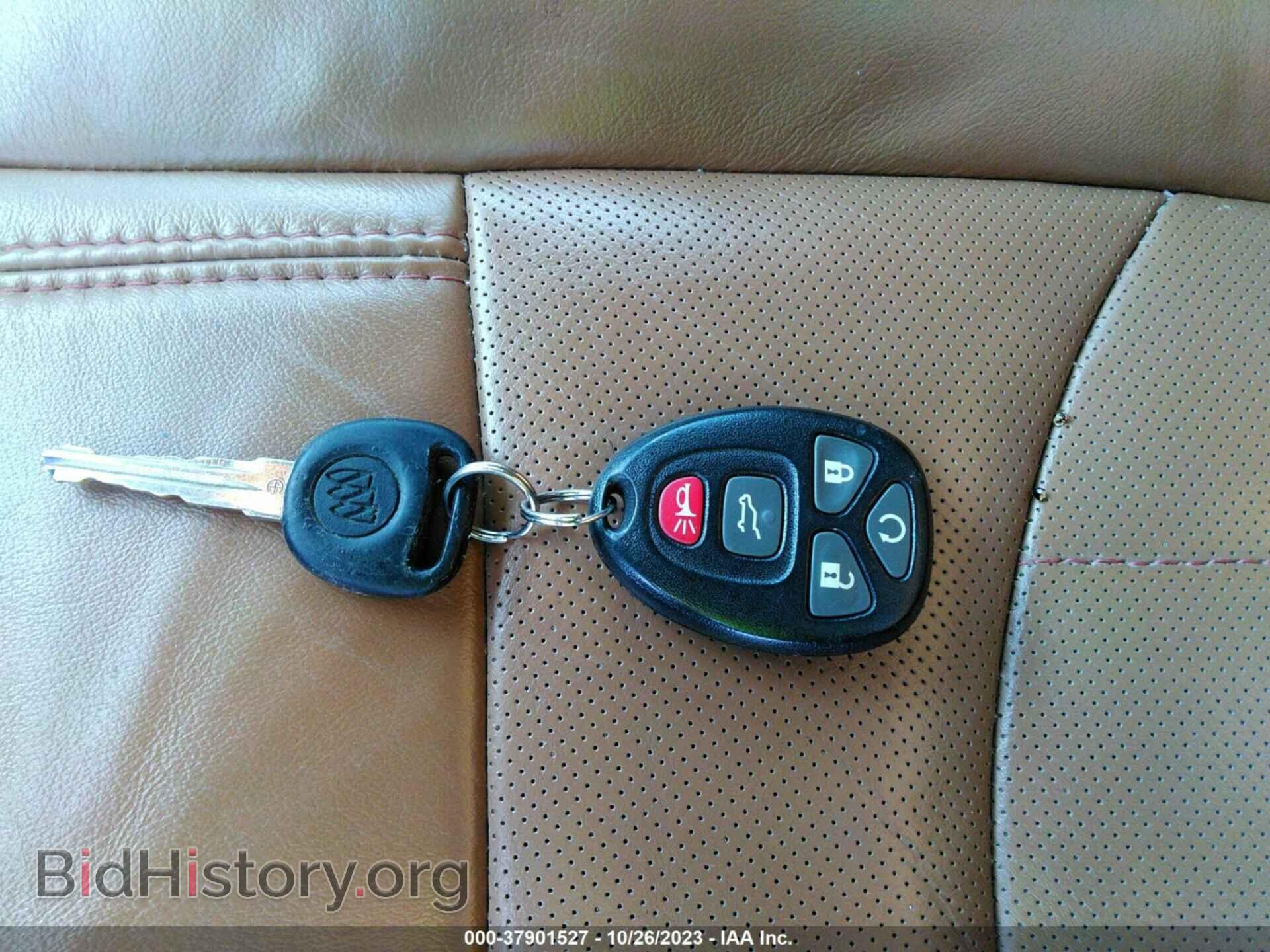 2016 BUICK ENCLAVE - VIN: 5GAKVBKD3GJ152074 - Photo 11