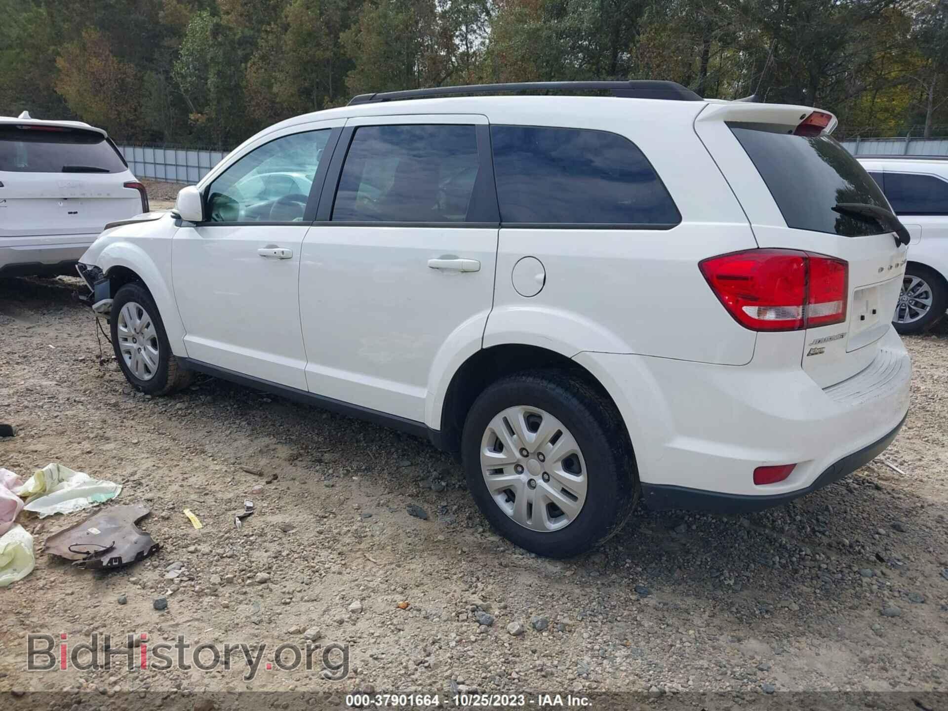 2019 DODGE JOURNEY - VIN: 3C4PDCBB1KT815753 - Фото 3
