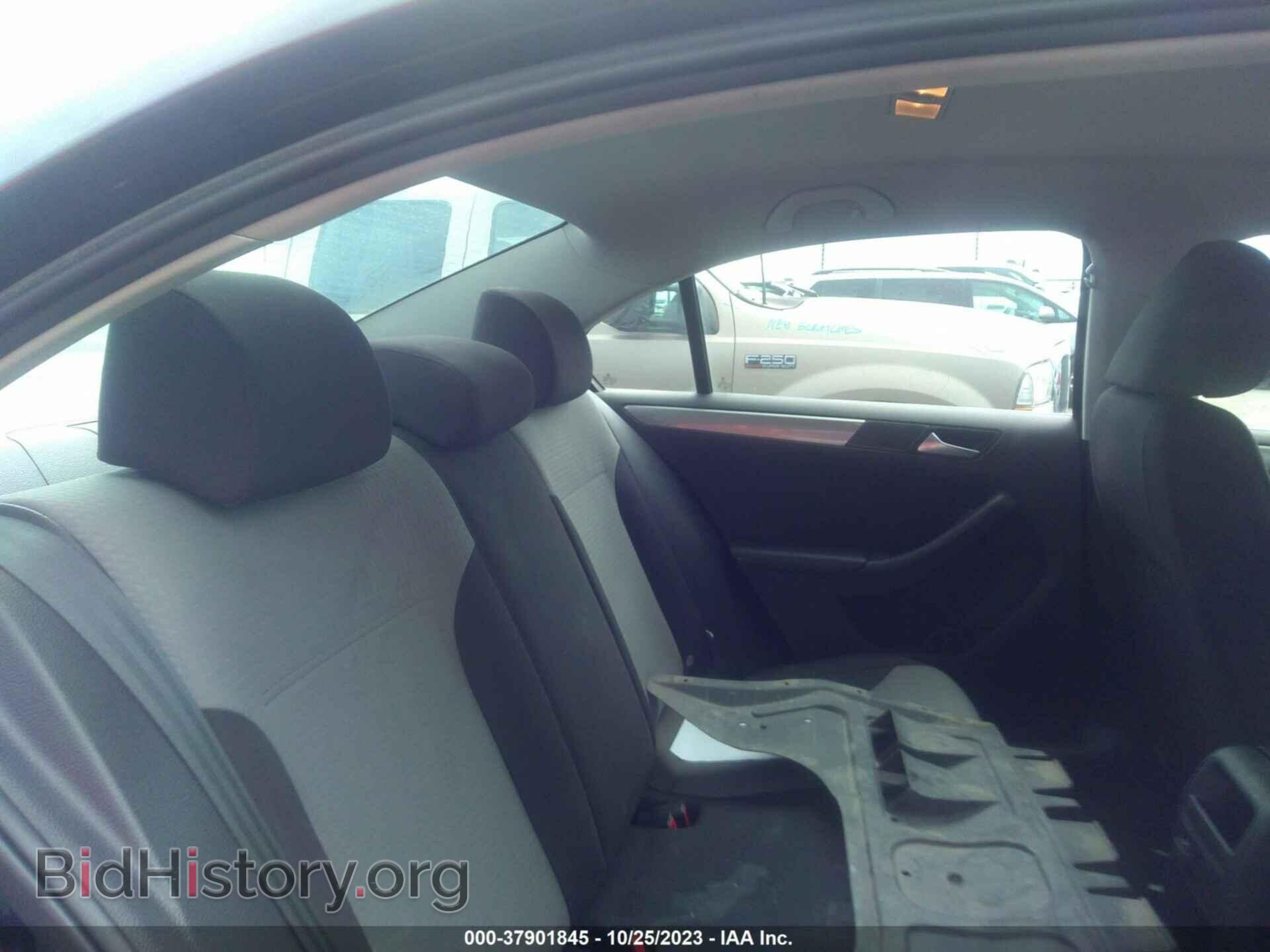 2017 VOLKSWAGEN JETTA - VIN: 3VW2B7AJ9HM416072 - Фото 8