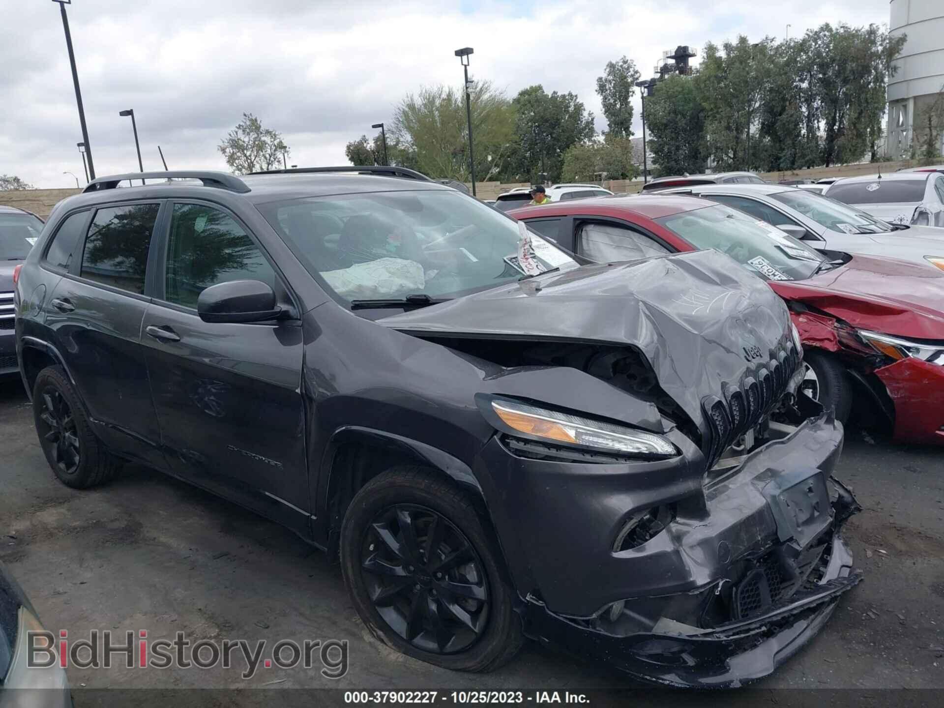 2018 JEEP CHEROKEE - VIN: 1C4PJLCB4JD588036 - Фото 13