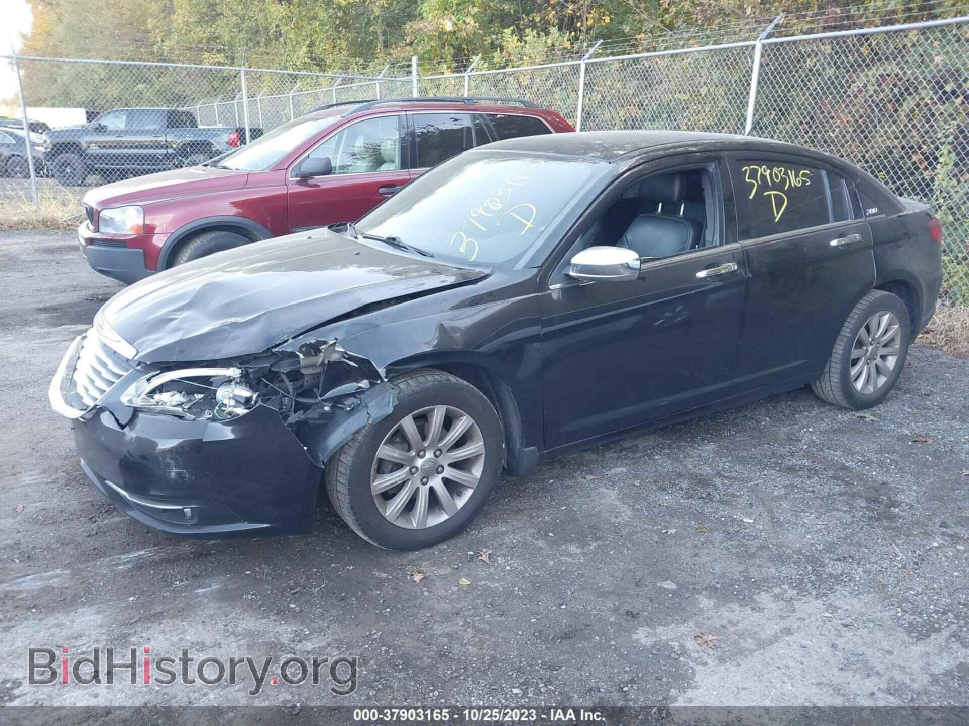 2014 CHRYSLER 200 - VIN: 1C3CCBCG2EN134306 - Фото 2