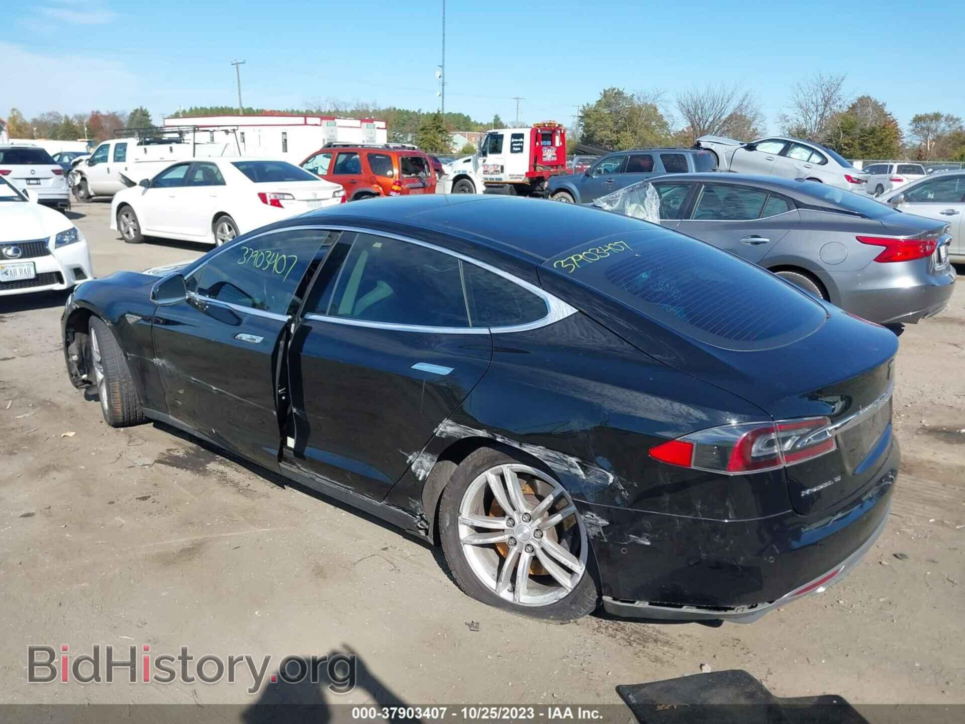 2014 TESLA MODEL S - VIN: 5YJSA1H16EFP56806 - Фото 3