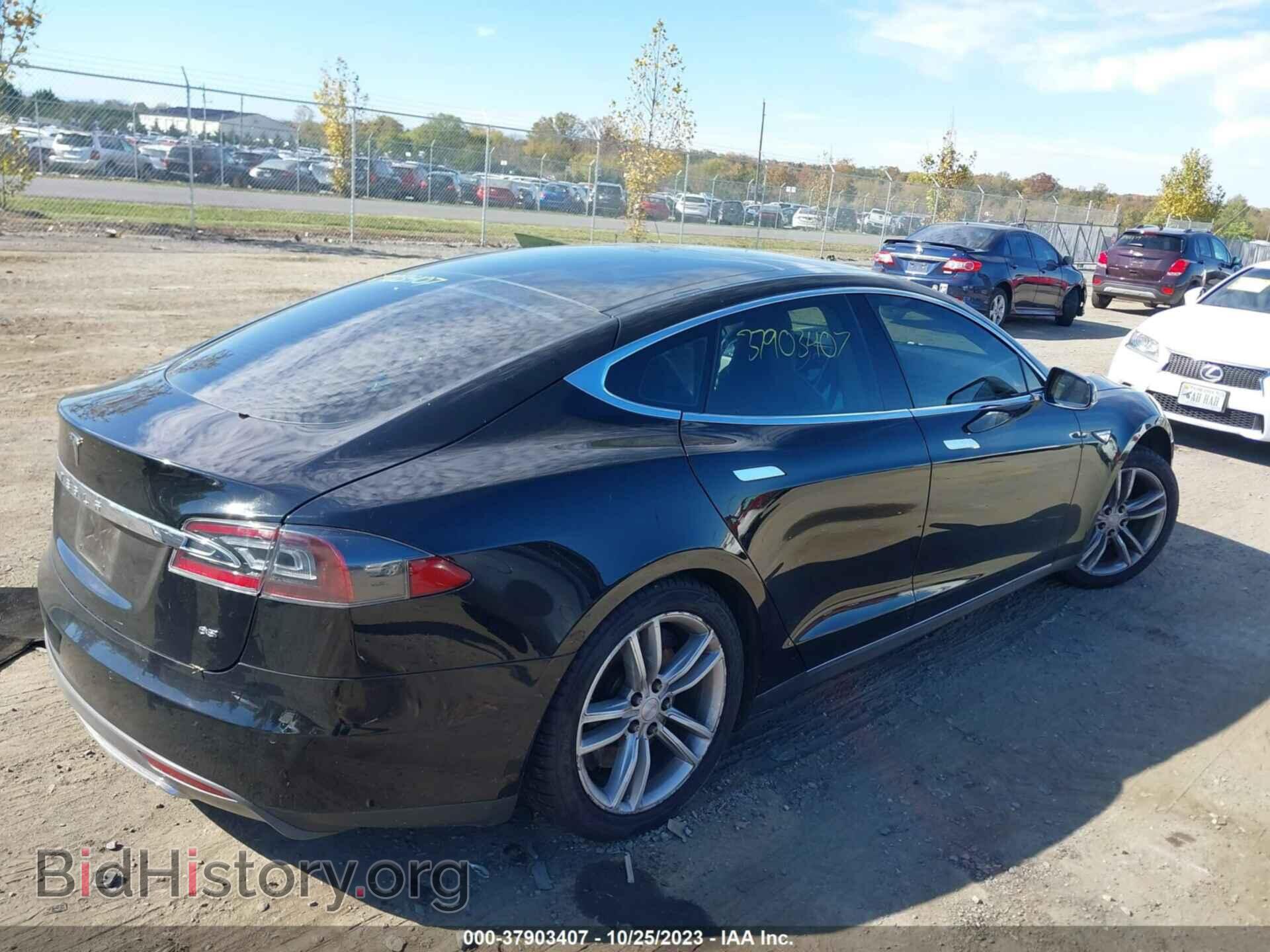2014 TESLA MODEL S - VIN: 5YJSA1H16EFP56806 - Фото 4