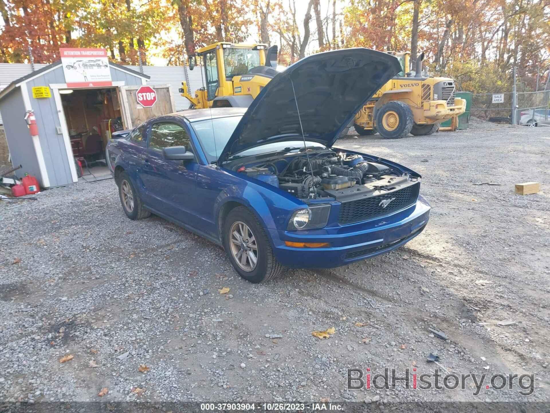 Photo 1ZVFT80N875328353 - FORD MUSTANG 2007