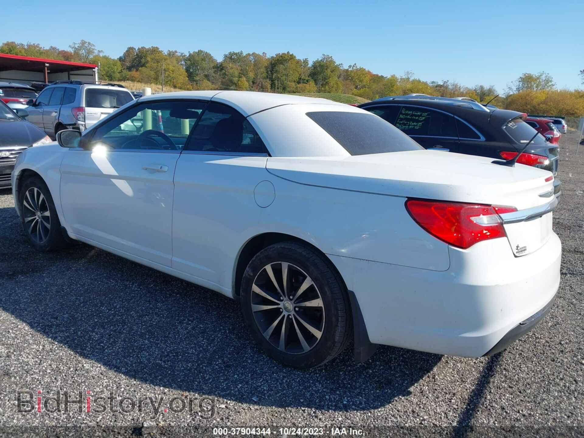 2011 CHRYSLER 200 - VIN: 1C3BC8EG8BN624692 - Photo 3