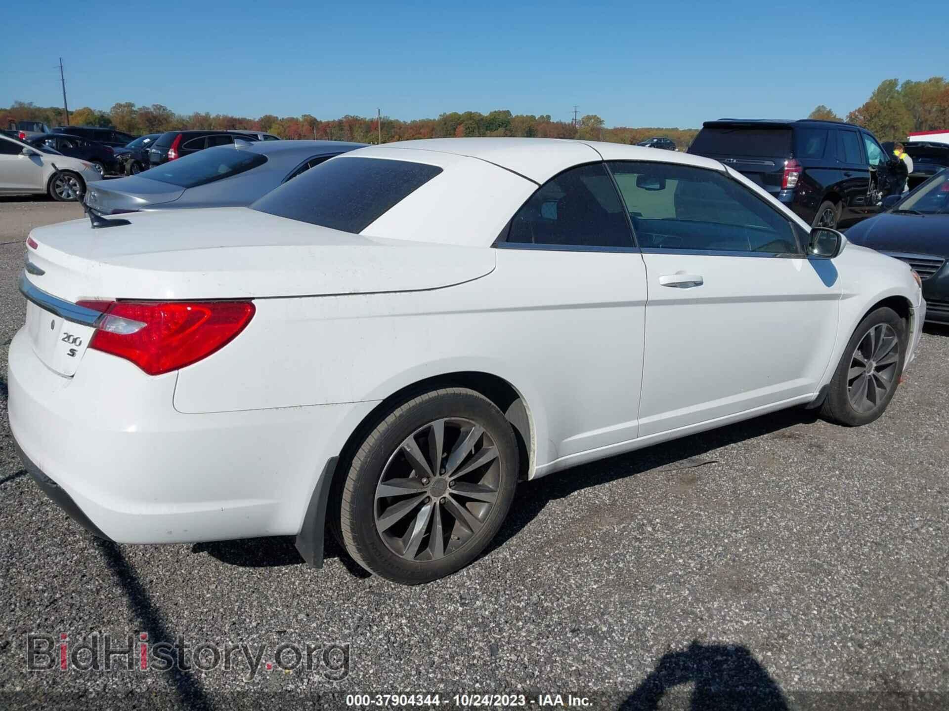 2011 CHRYSLER 200 - VIN: 1C3BC8EG8BN624692 - Photo 4