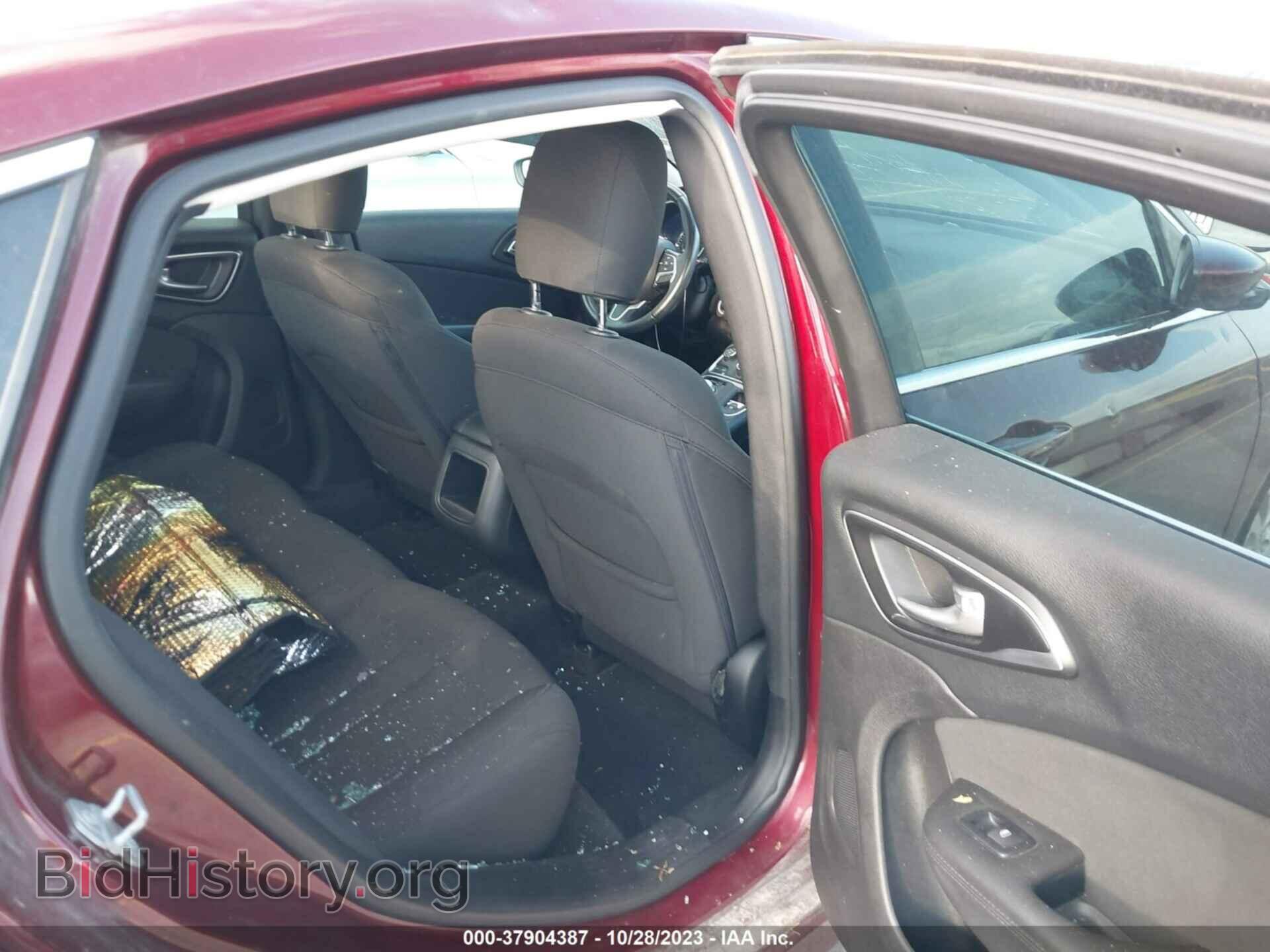 2016 CHRYSLER 200 - VIN: 1C3CCCAG4GN101514 - Фото 8