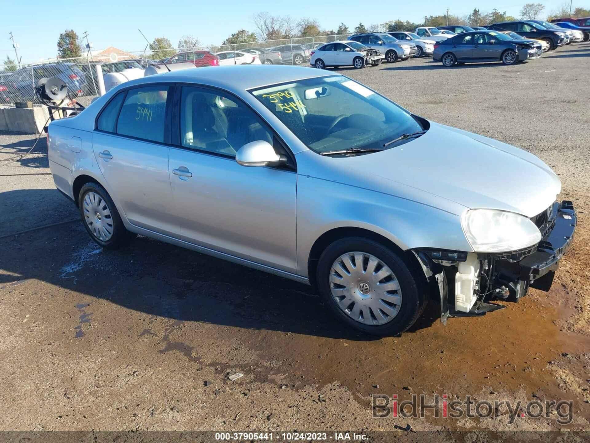 Фотография 3VWJZ71K19M178736 - VOLKSWAGEN JETTA SEDAN 2009