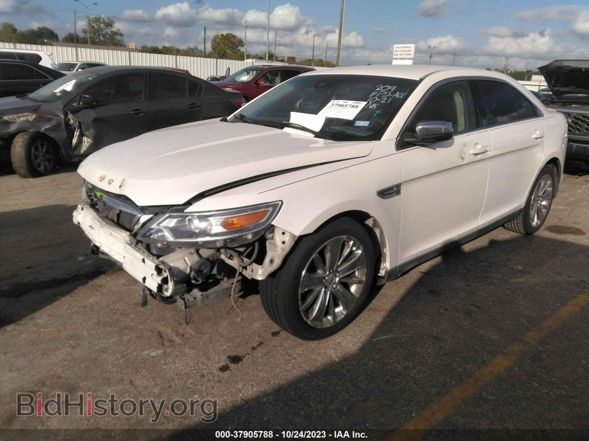 2011 FORD TAURUS - VIN: 1FAHP2FW2BG102454 - Фото 2