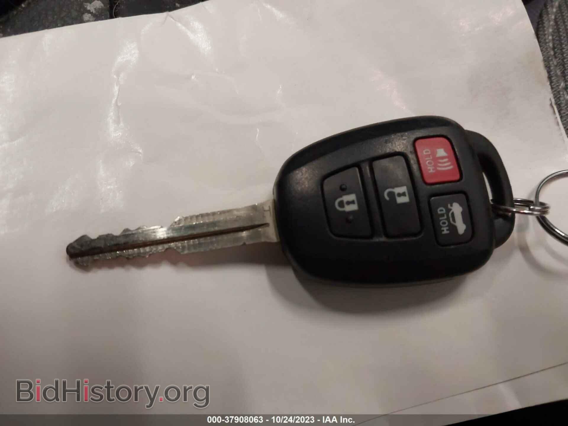 2015 TOYOTA COROLLA - VIN: 2T1BPRHEXFC291808 - Фото 11