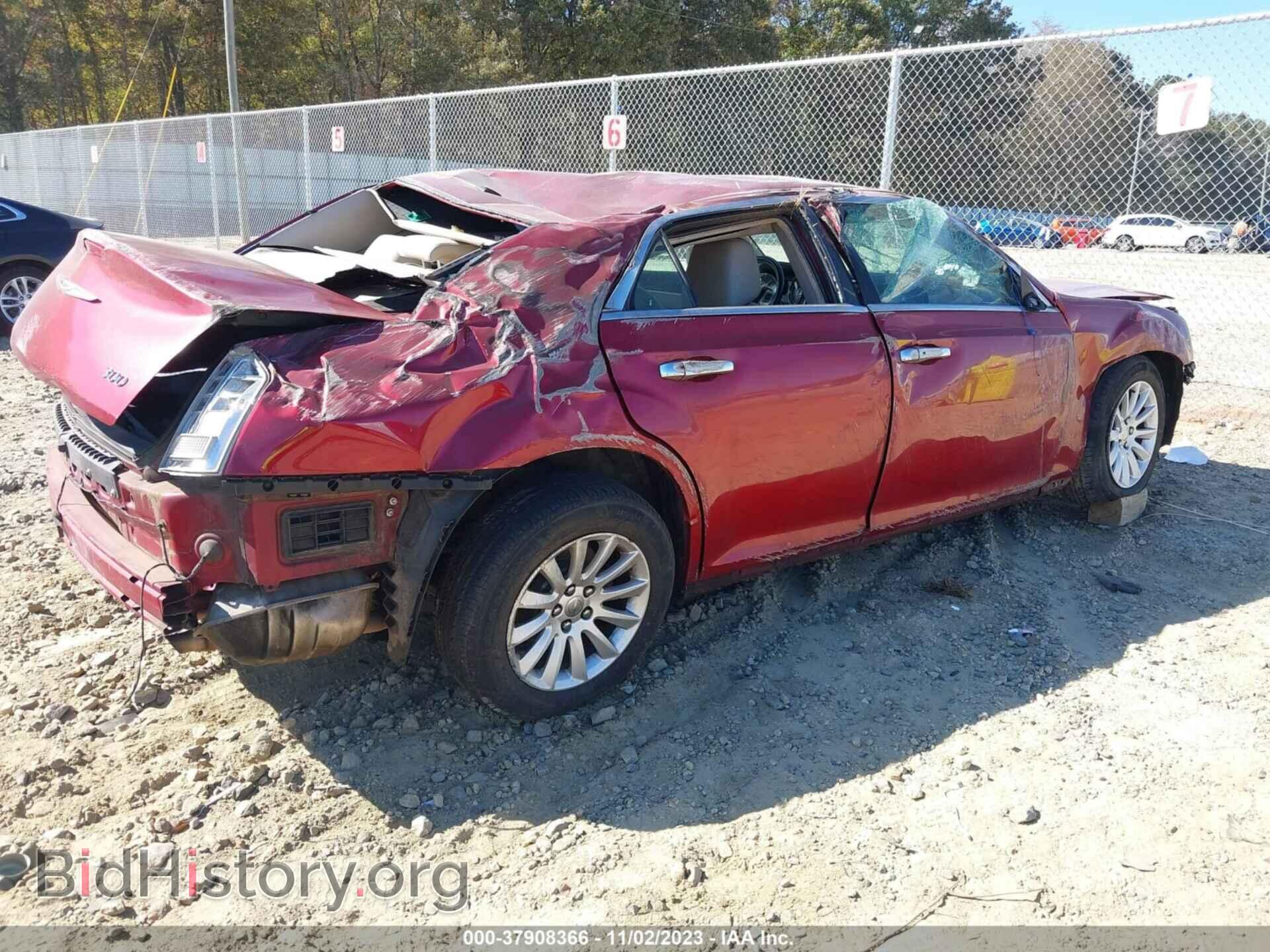 2013 CHRYSLER 300 - VIN: 2C3CCAAG4DH697524 - Фото 4