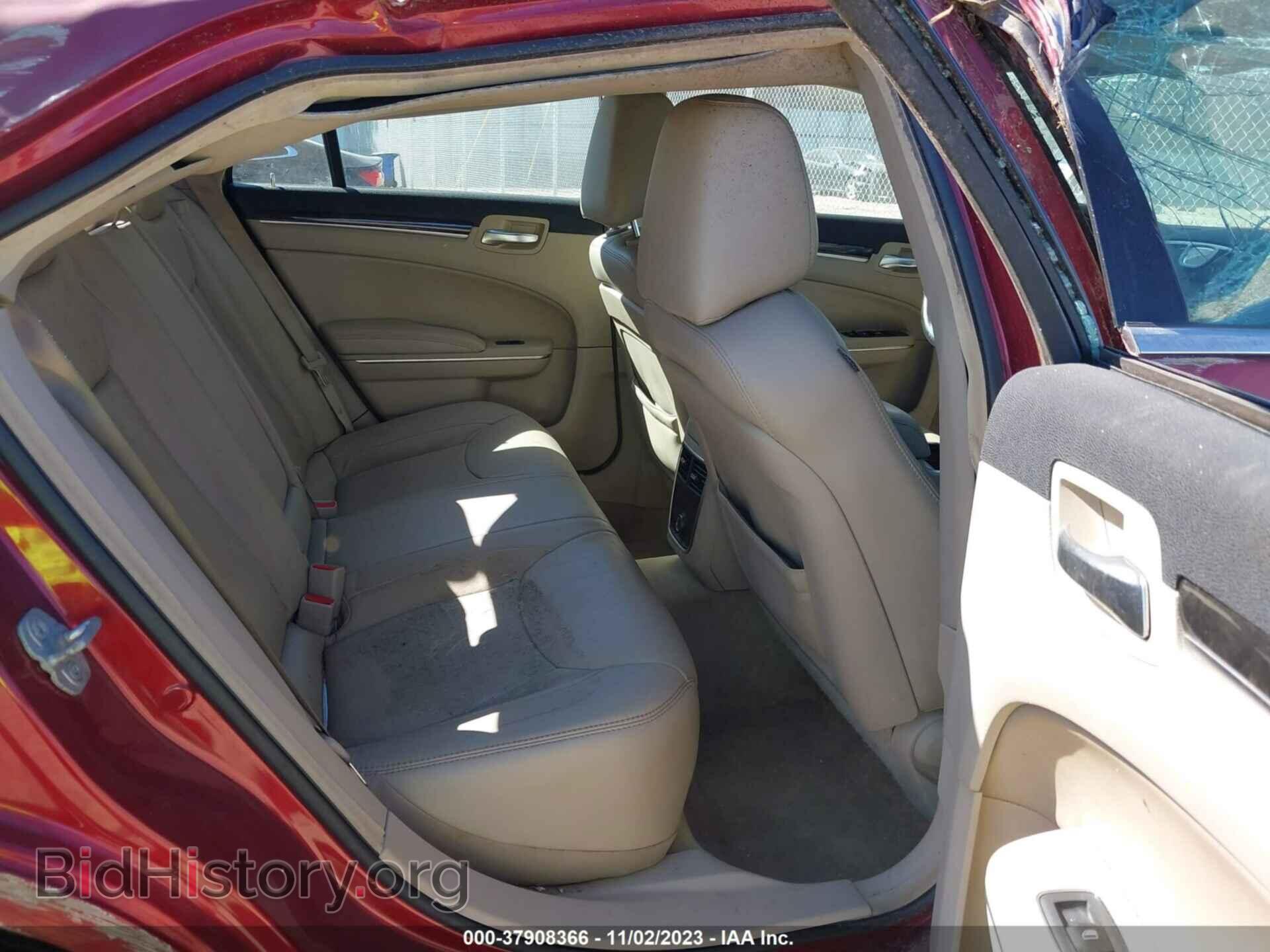 2013 CHRYSLER 300 - VIN: 2C3CCAAG4DH697524 - Фото 8