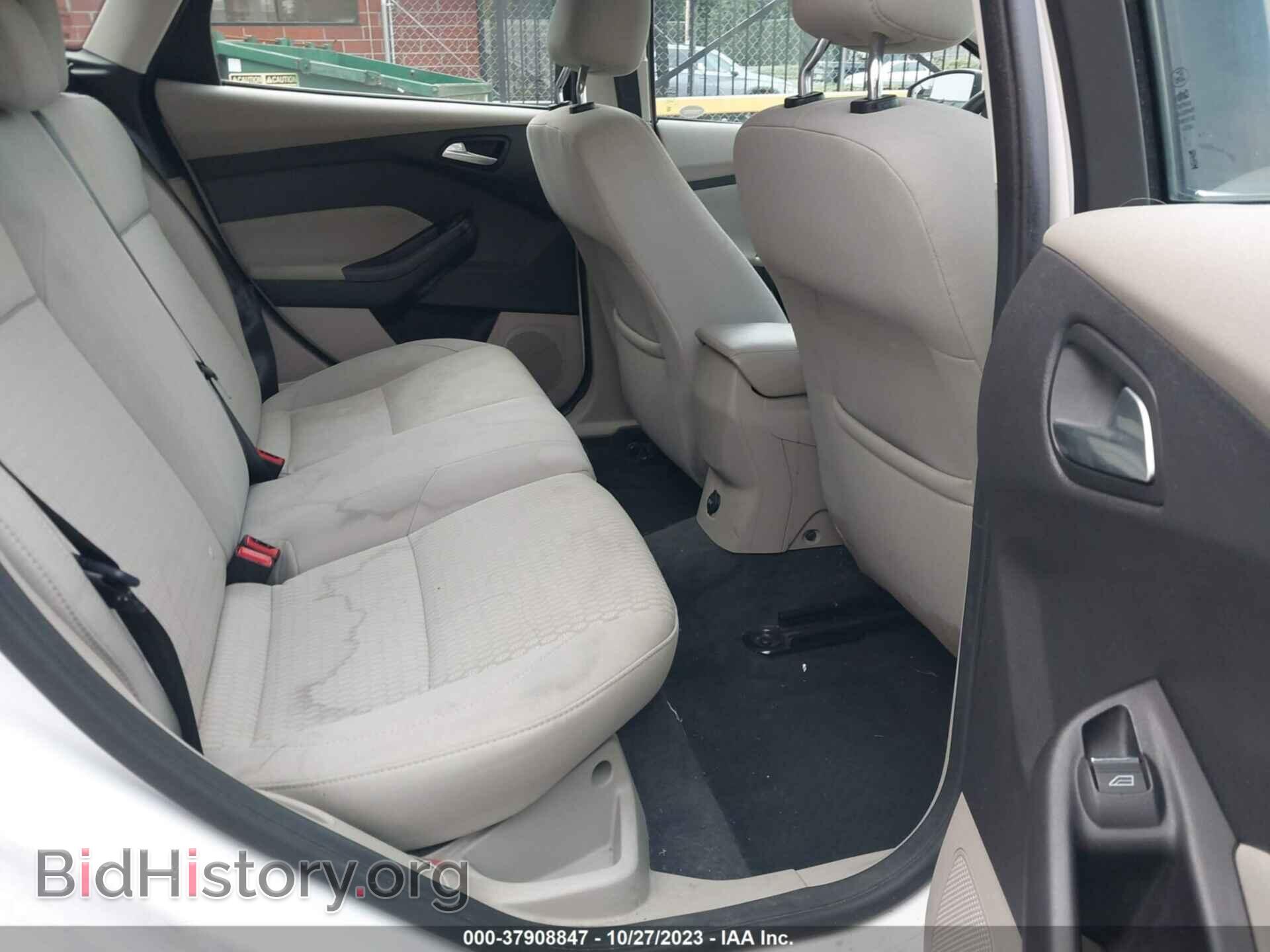 2012 FORD FOCUS - VIN: 1FAHP3M23CL302578 - Photo 8