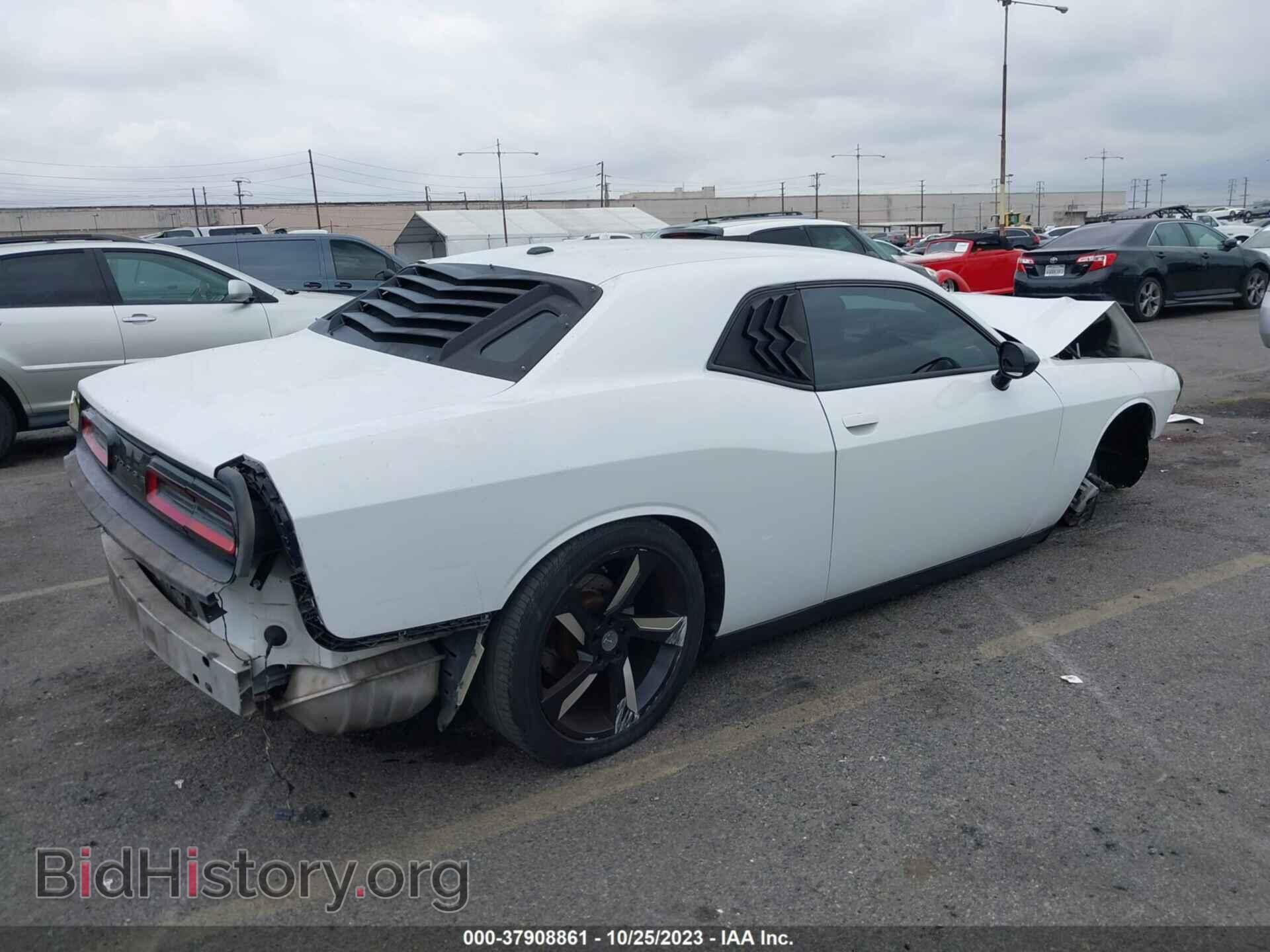 2016 DODGE CHALLENGER - VIN: 2C3CDZAG1GH168323 - Фото 4