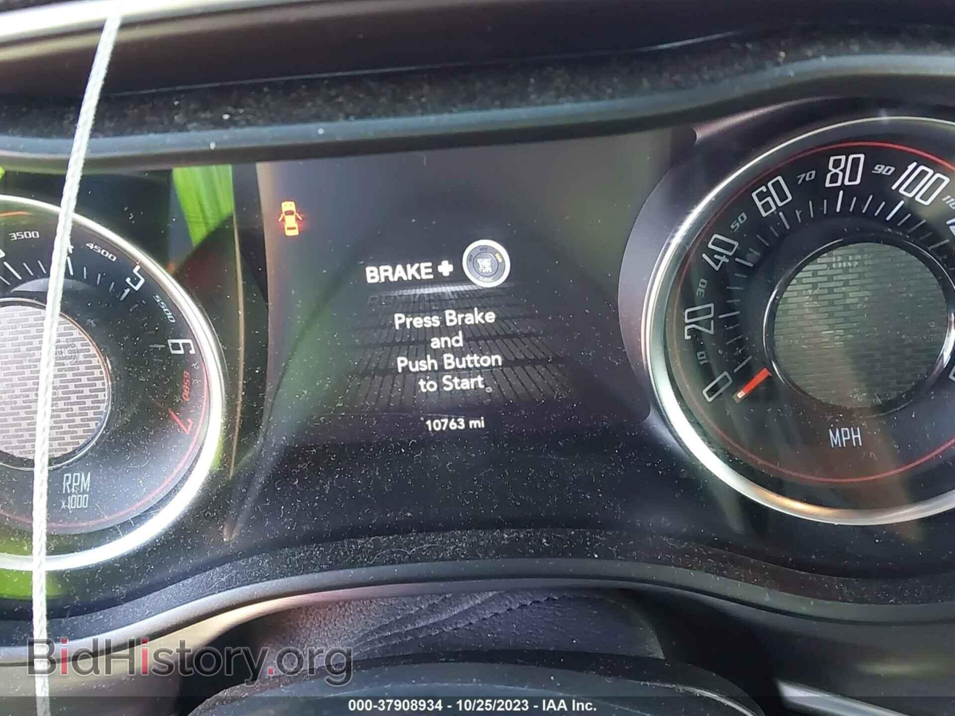 2018 DODGE CHALLENGER - VIN: 2C3CDZAG4JH339699 - Фото 7