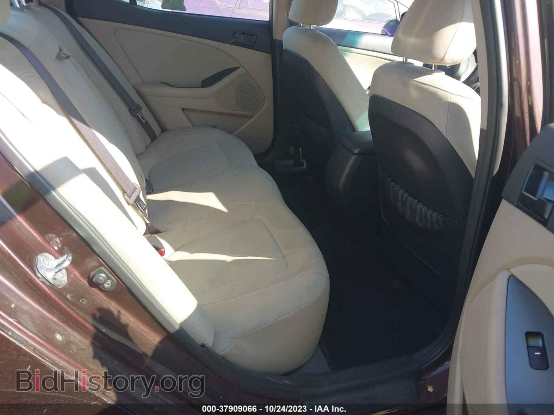 2011 KIA OPTIMA - VIN: KNAGM4A79B5172875 - Фото 8