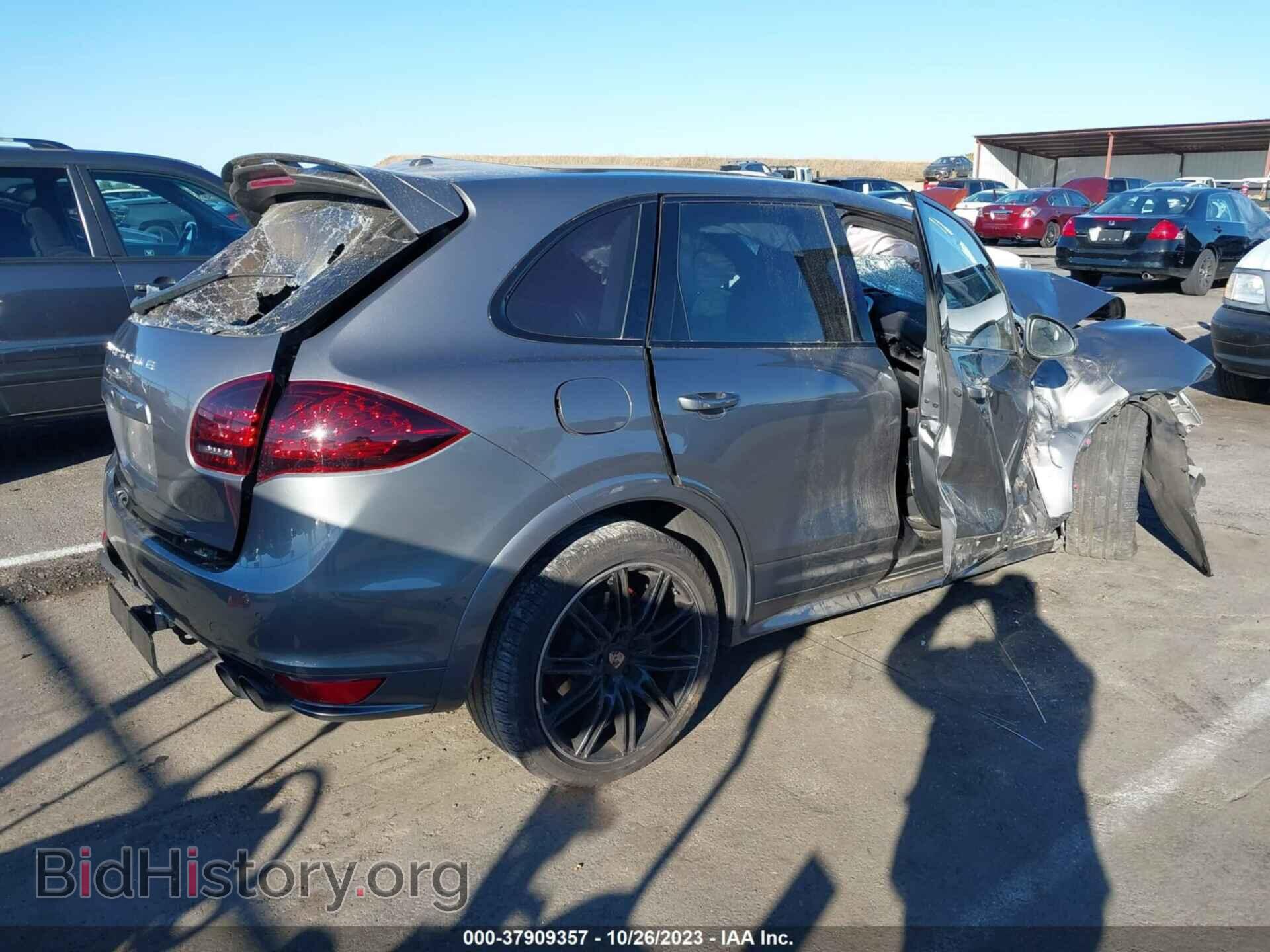 2013 PORSCHE CAYENNE - VIN: WP1AD2A20DLA70122 - Фото 4