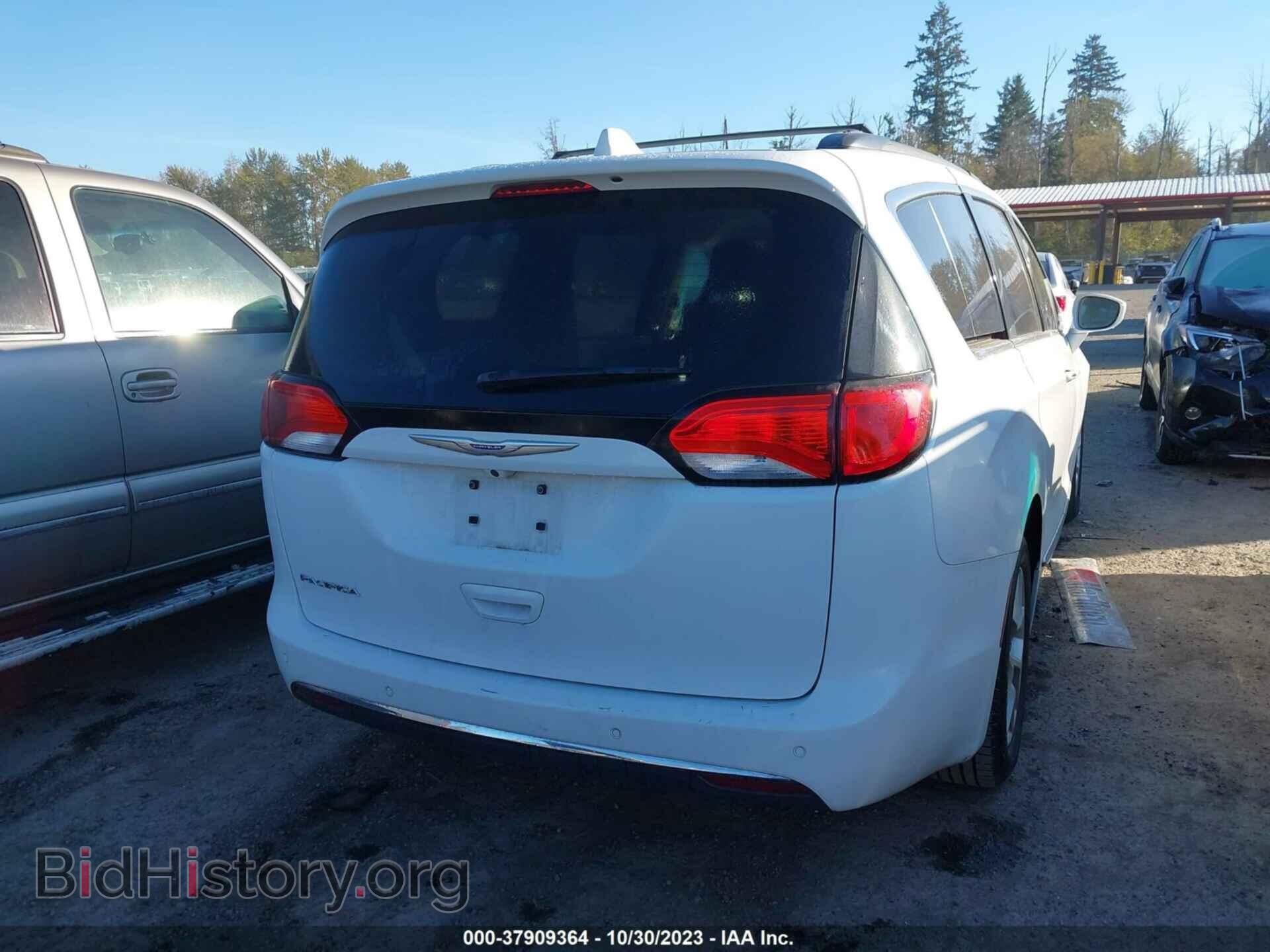 2017 CHRYSLER PACIFICA - VIN: 2C4RC1BG7HR668393 - Photo 17