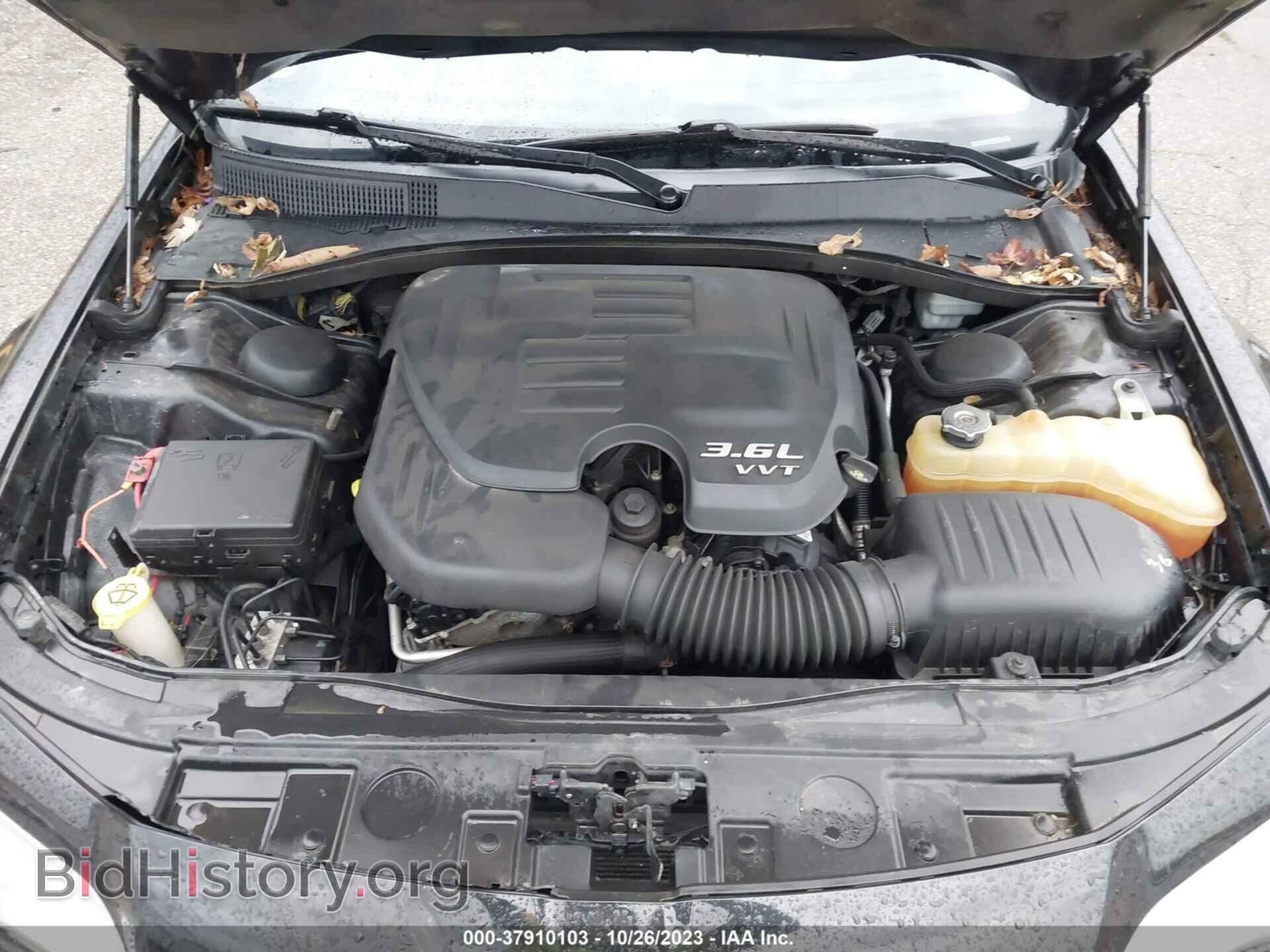 2011 CHRYSLER 300 - VIN: 2C3CA5CG0BH568865 - Фото 10