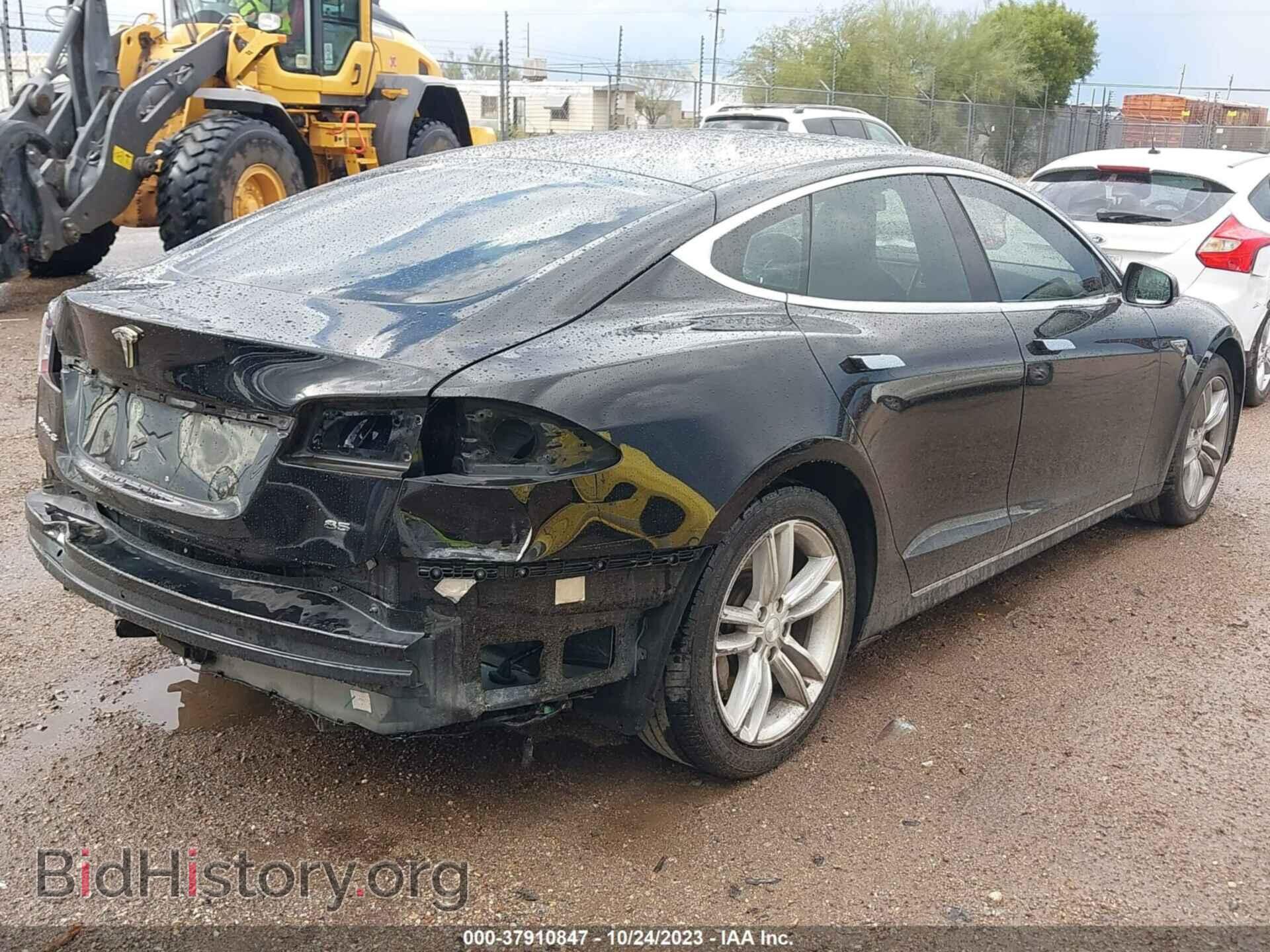 2015 TESLA MODEL S - VIN: 5YJSA1E14FF112307 - Photo 4