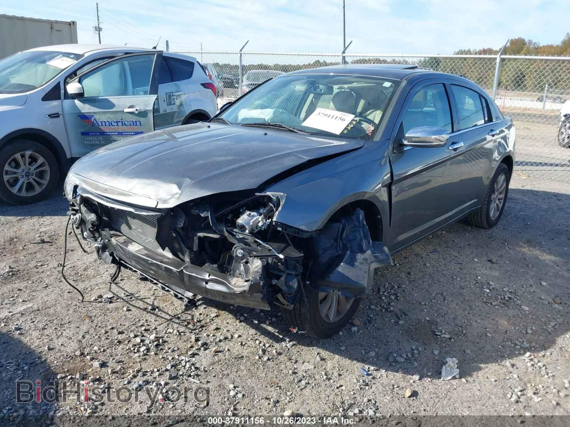 2013 CHRYSLER 200 - VIN: 1C3CCBCG3DN612263 - Photo 2