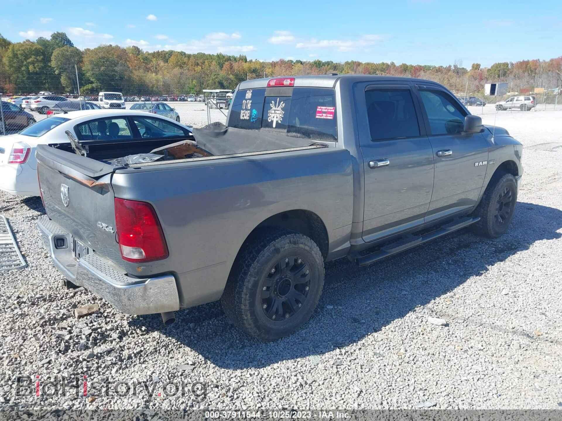 2010 DODGE RAM 1500 - VIN: 1D7RV1CT2AS186835 - Фото 4