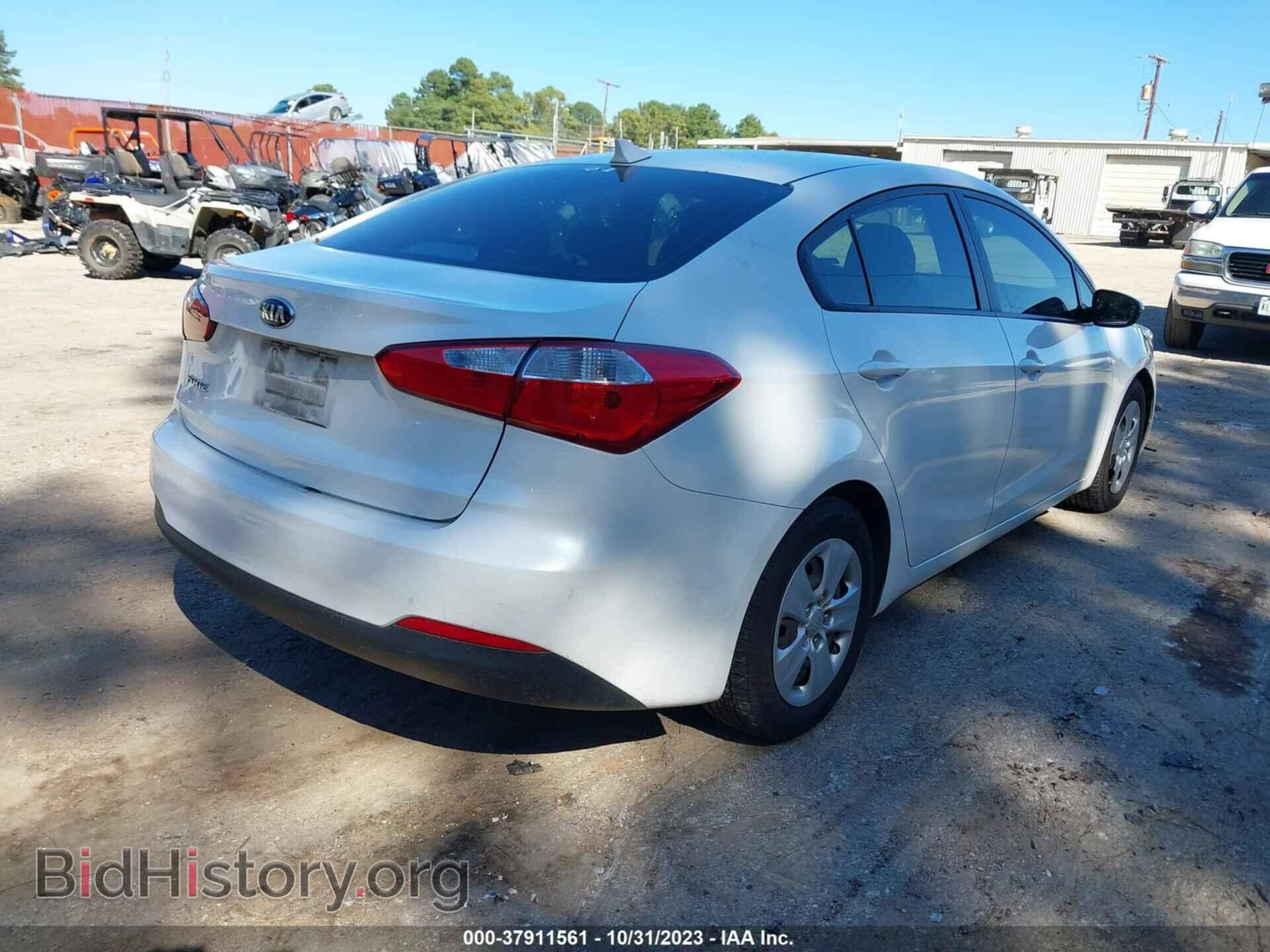 2015 KIA FORTE - VIN: KNAFX4A69F5379024 - Фото 4