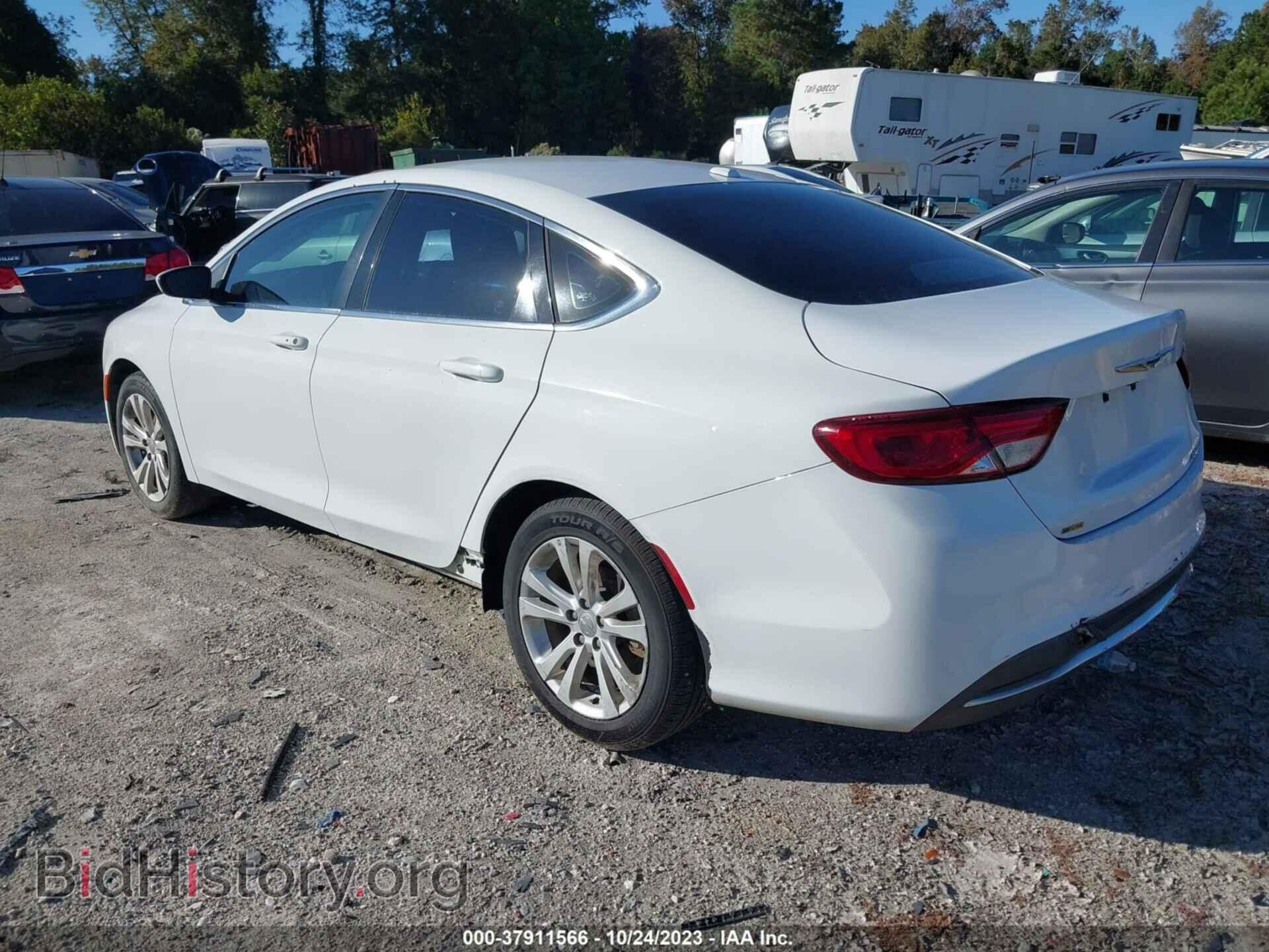 2015 CHRYSLER 200 - VIN: 1C3CCCABXFN705085 - Фото 3