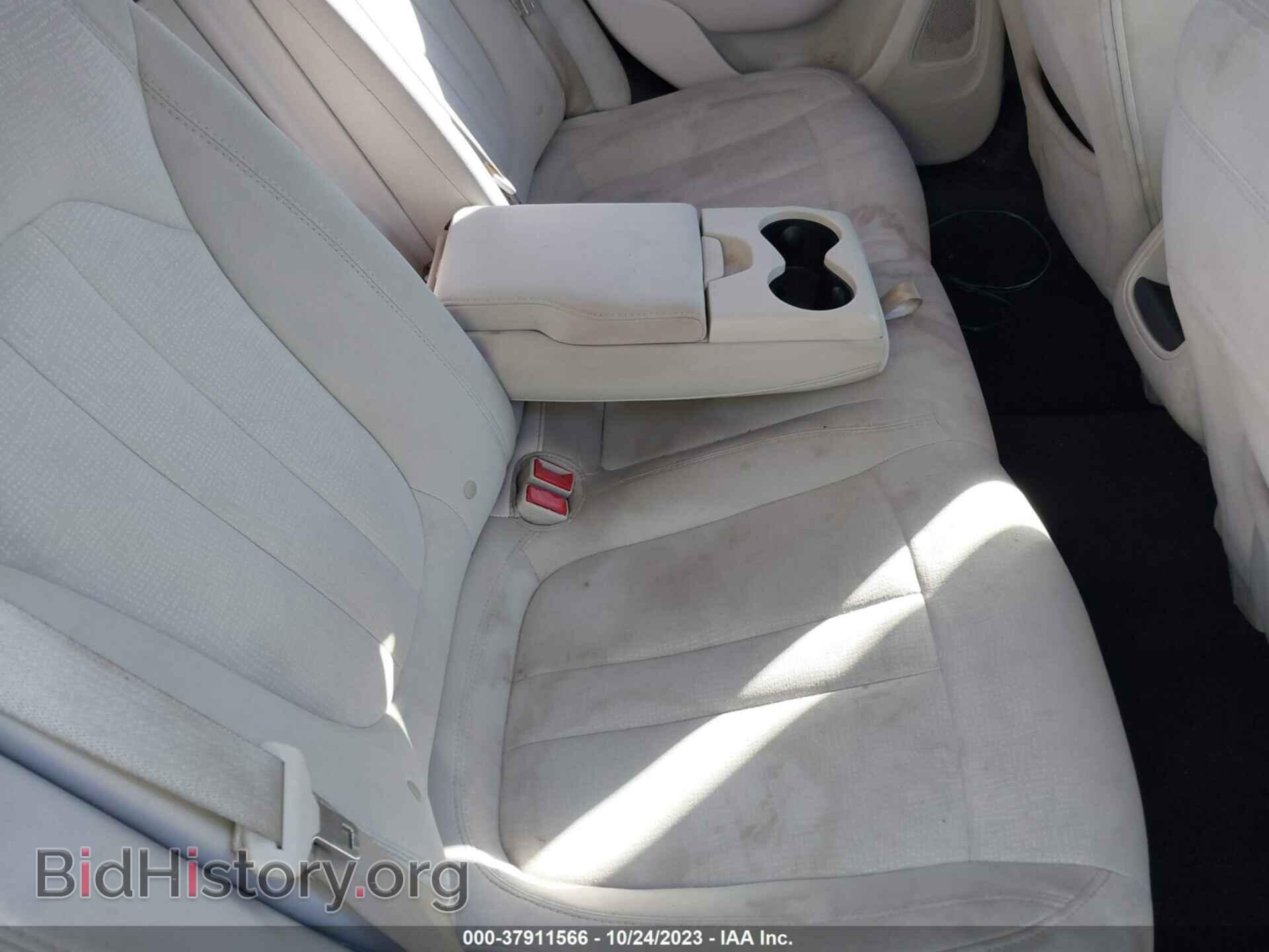 2015 CHRYSLER 200 - VIN: 1C3CCCABXFN705085 - Фото 8
