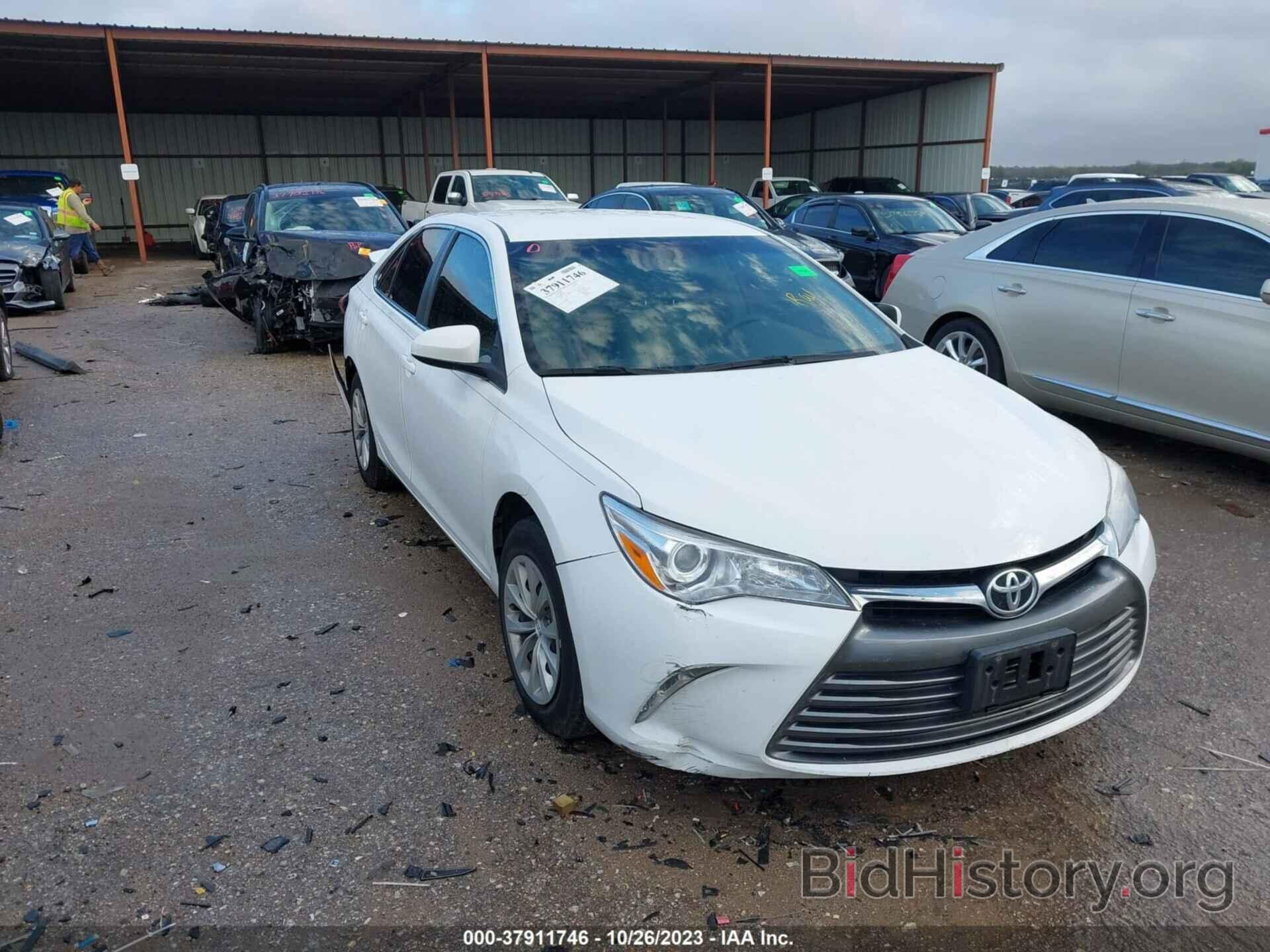 Photo 4T1BF1FK5HU403445 - TOYOTA CAMRY 2017